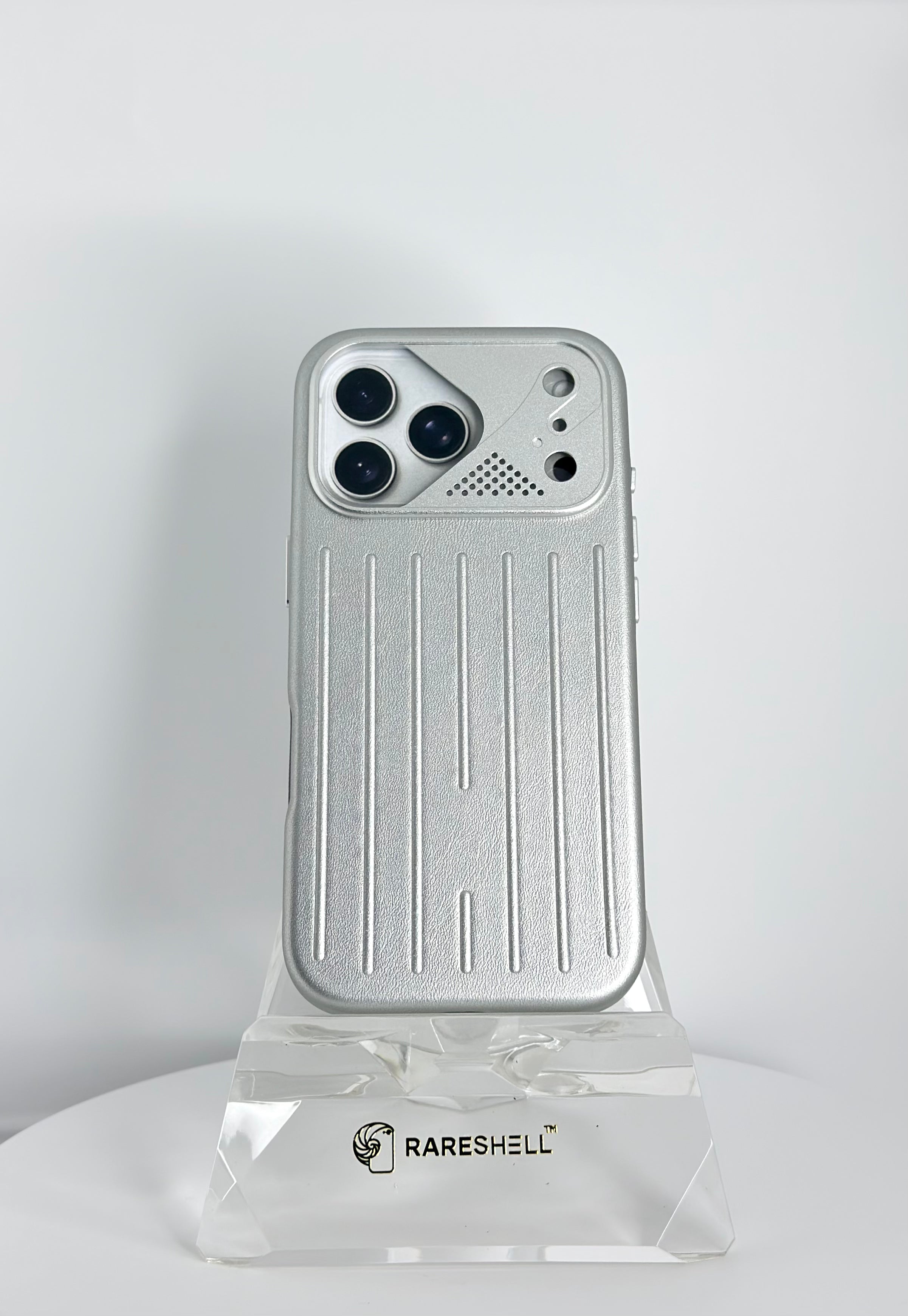 AeroLine Textured MagSafe Case – iPhone 17 Pro Max