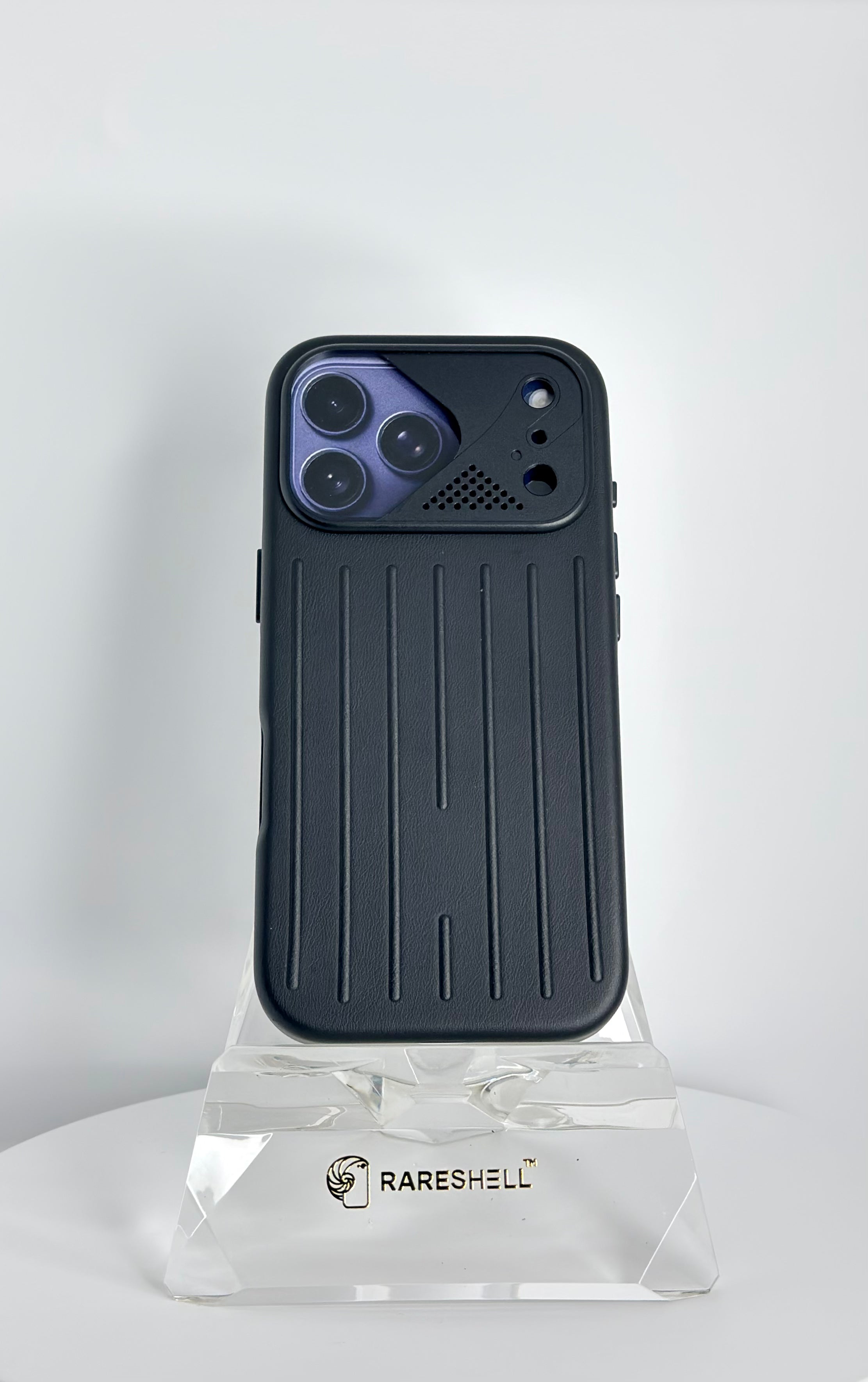 AeroLine Textured MagSafe Case – iPhone 17 Pro Max