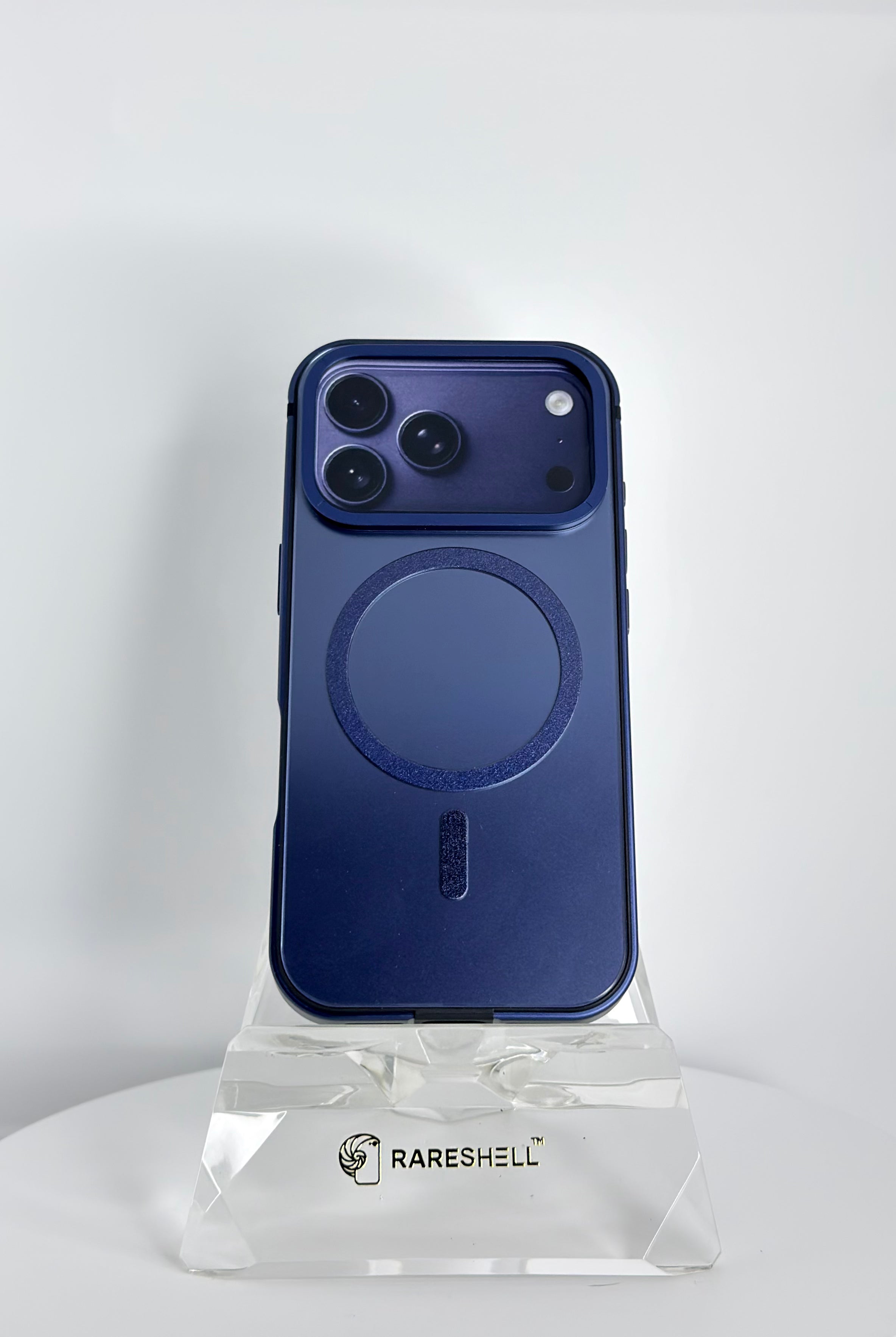 Obsidian Plate MagSafe Case – iPhone 17 Pro