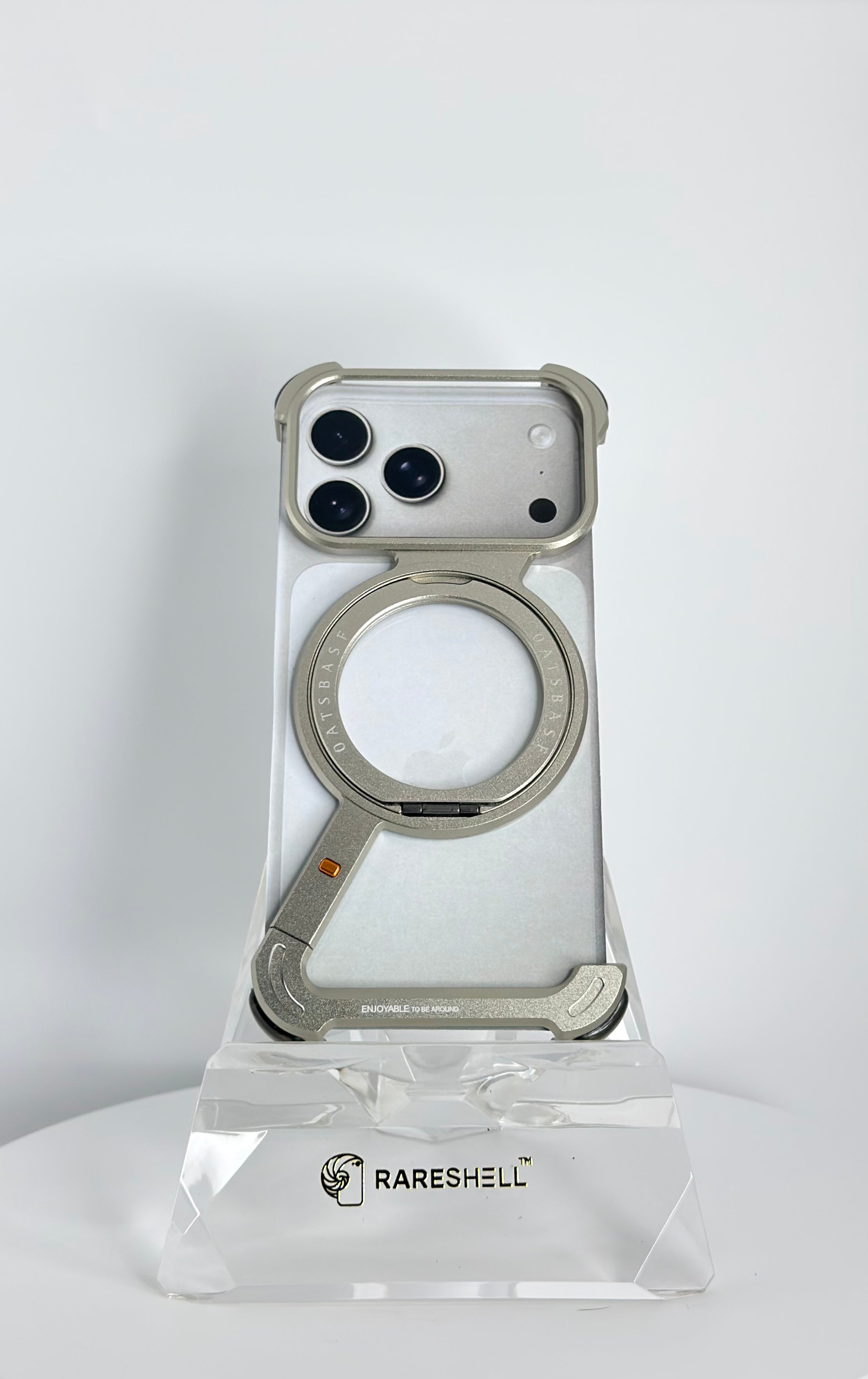 Oatsbasf Z Frame MagSafe Stand Case – iPhone 17 Pro