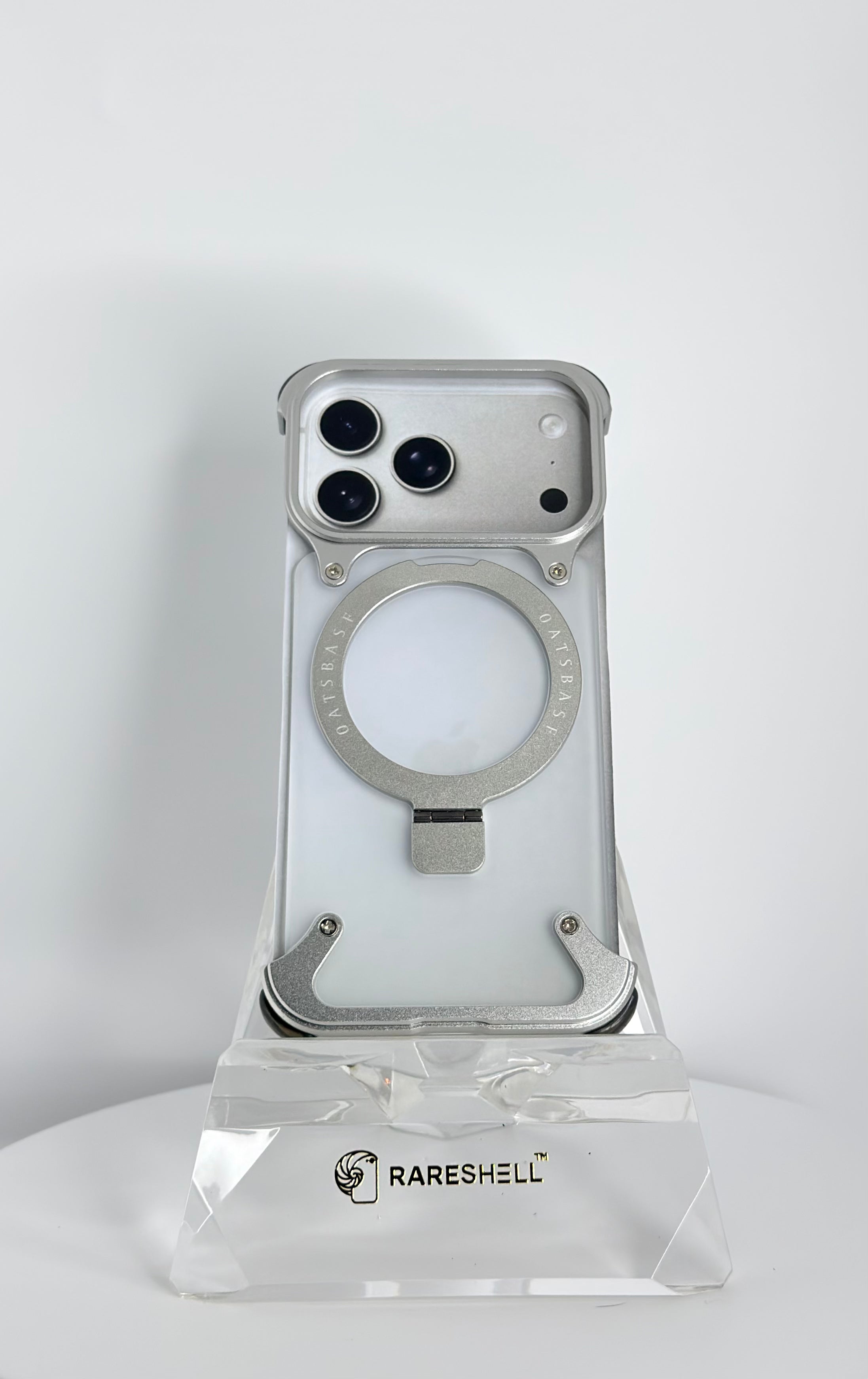 Oatsbasf Metal Frame Case with MagSafe – iPhone 17 Pro
