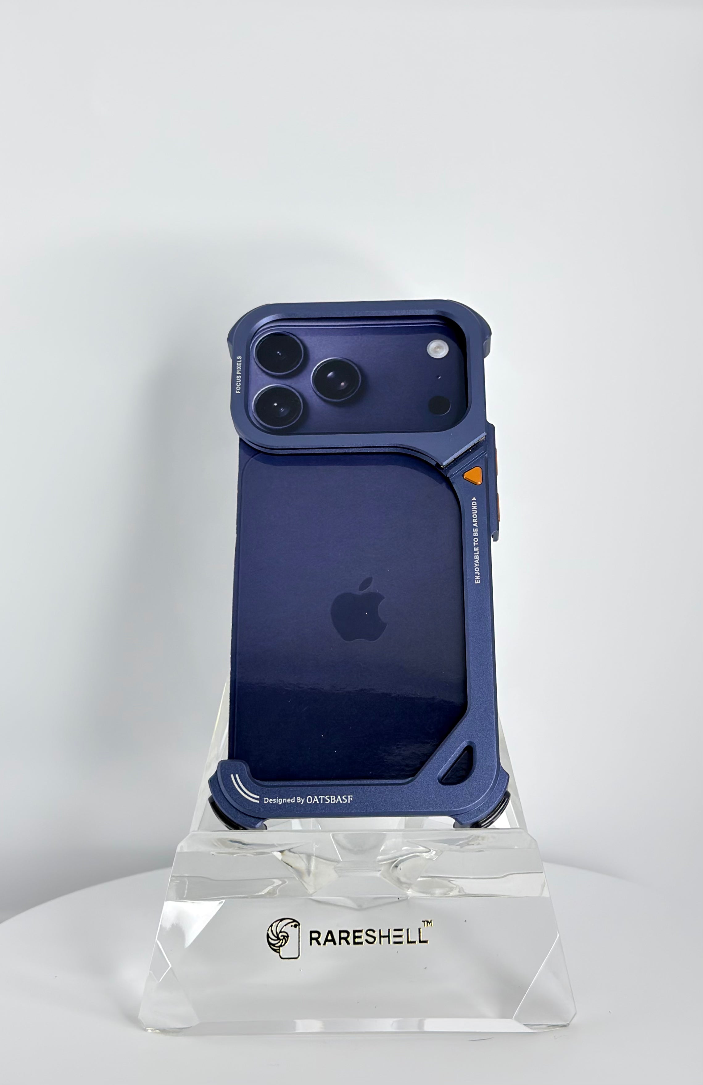 Oatsbasf Metal Frame Camera Stand Case – iPhone 17 Pro