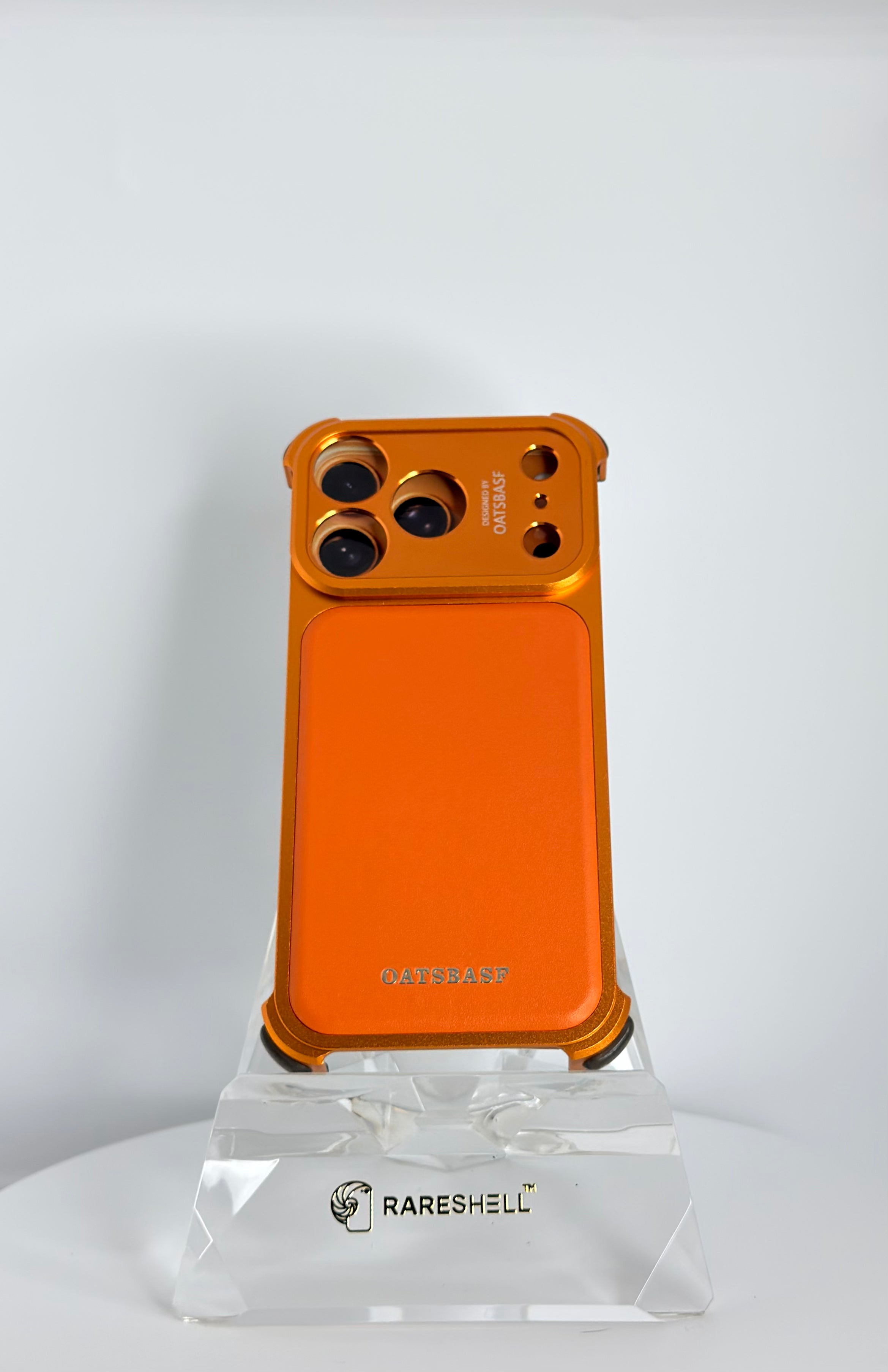 Oatsbasf Metal Back Case – iPhone 17 Pro