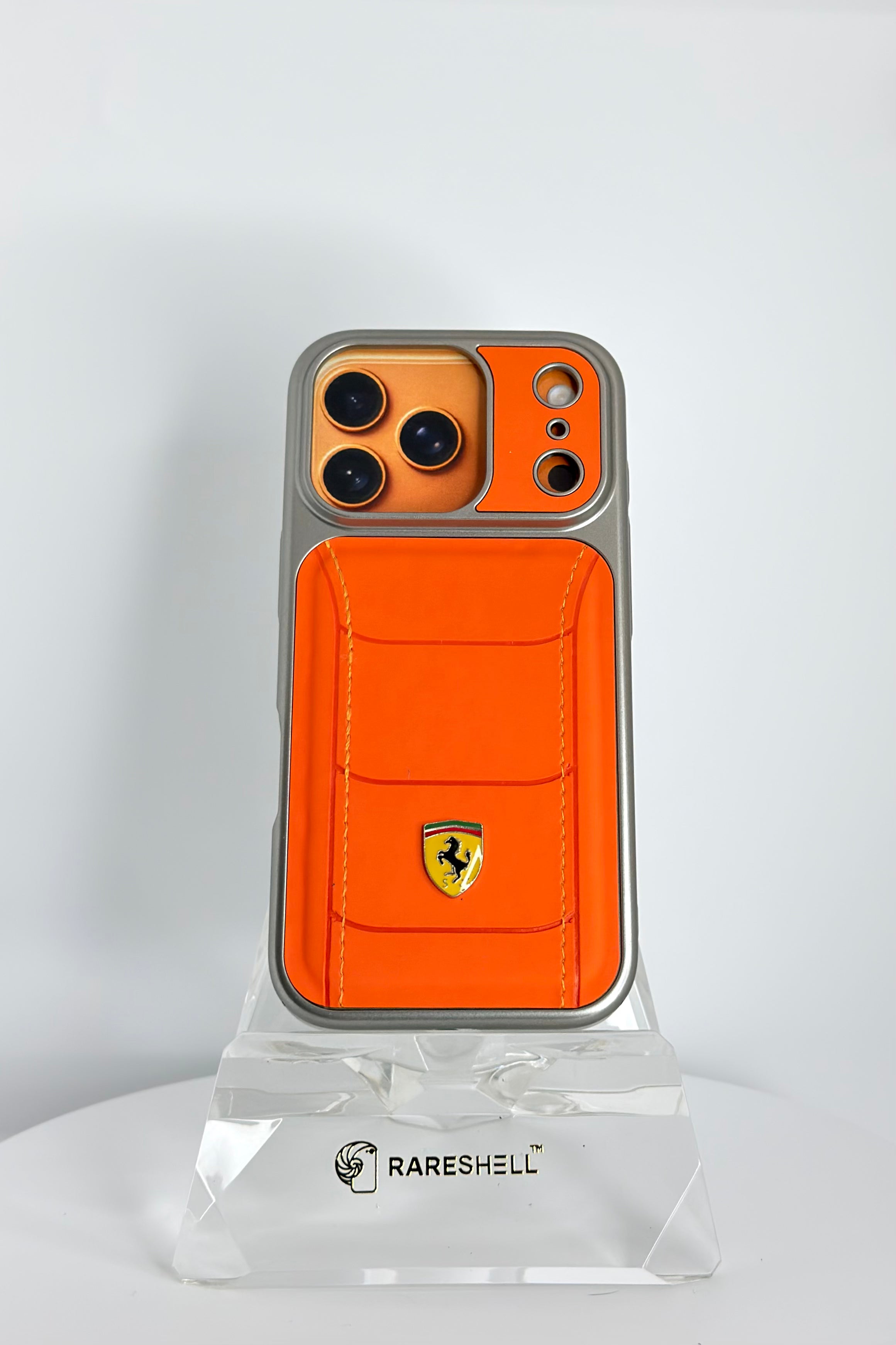 Scuderia-Inspired Pocket Case – iPhone 17 Pro