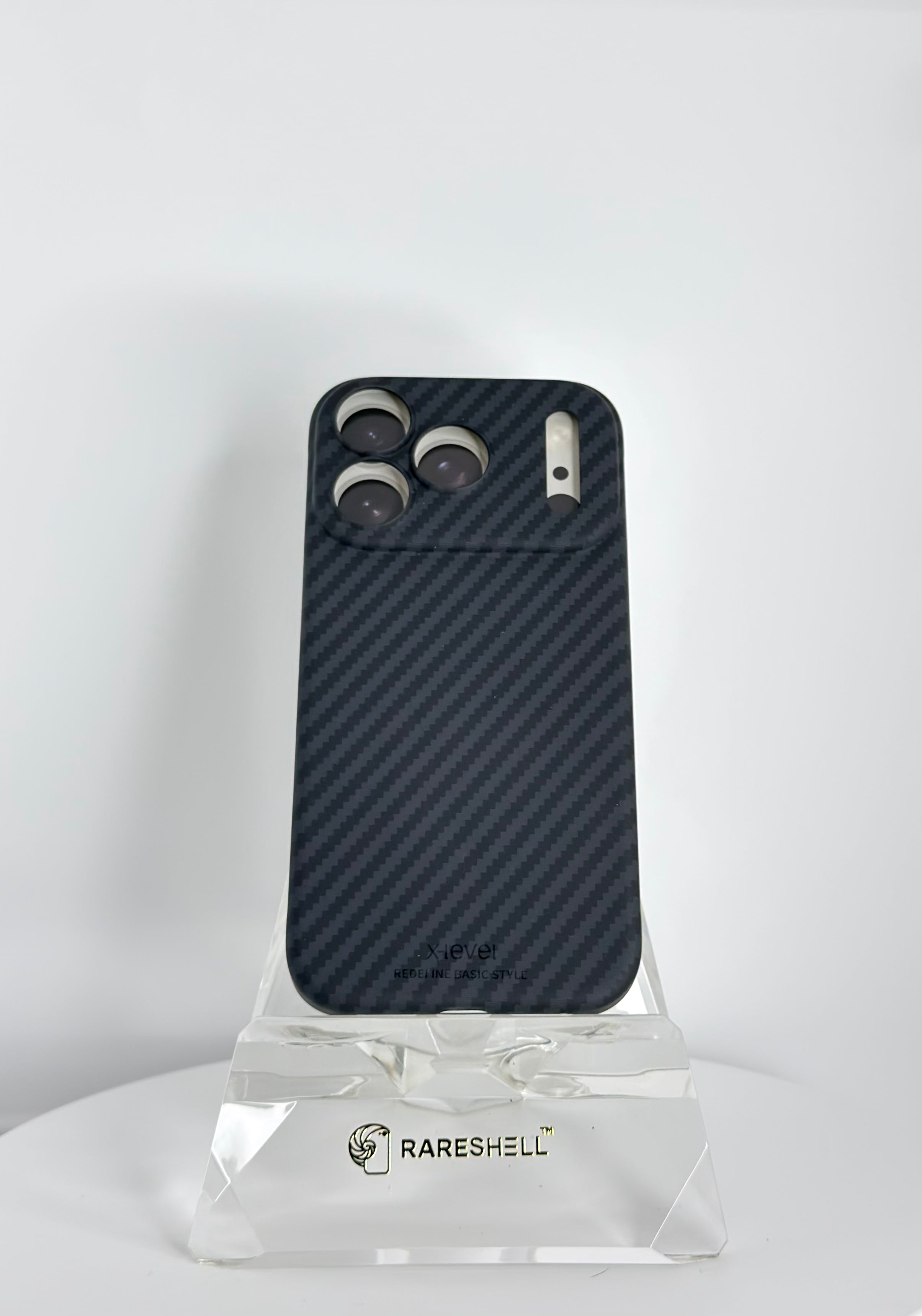 X-LEVEL CarbonEdge MagSafe Textured Case – iPhone 17 Pro Max