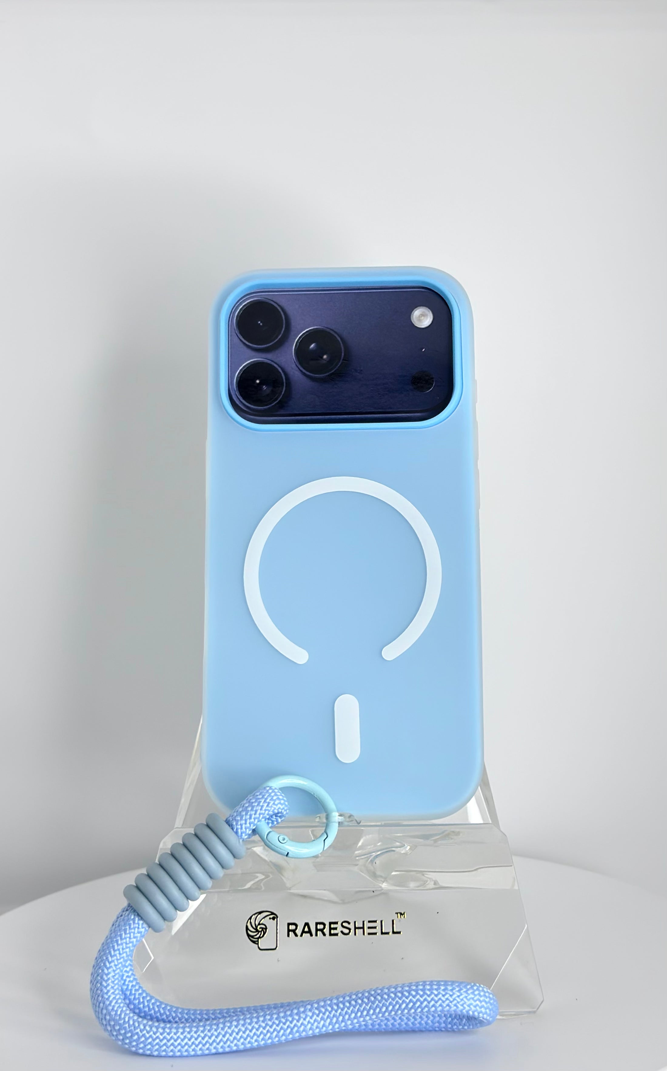 Luma Loop Charm Case – iPhone 17 Pro