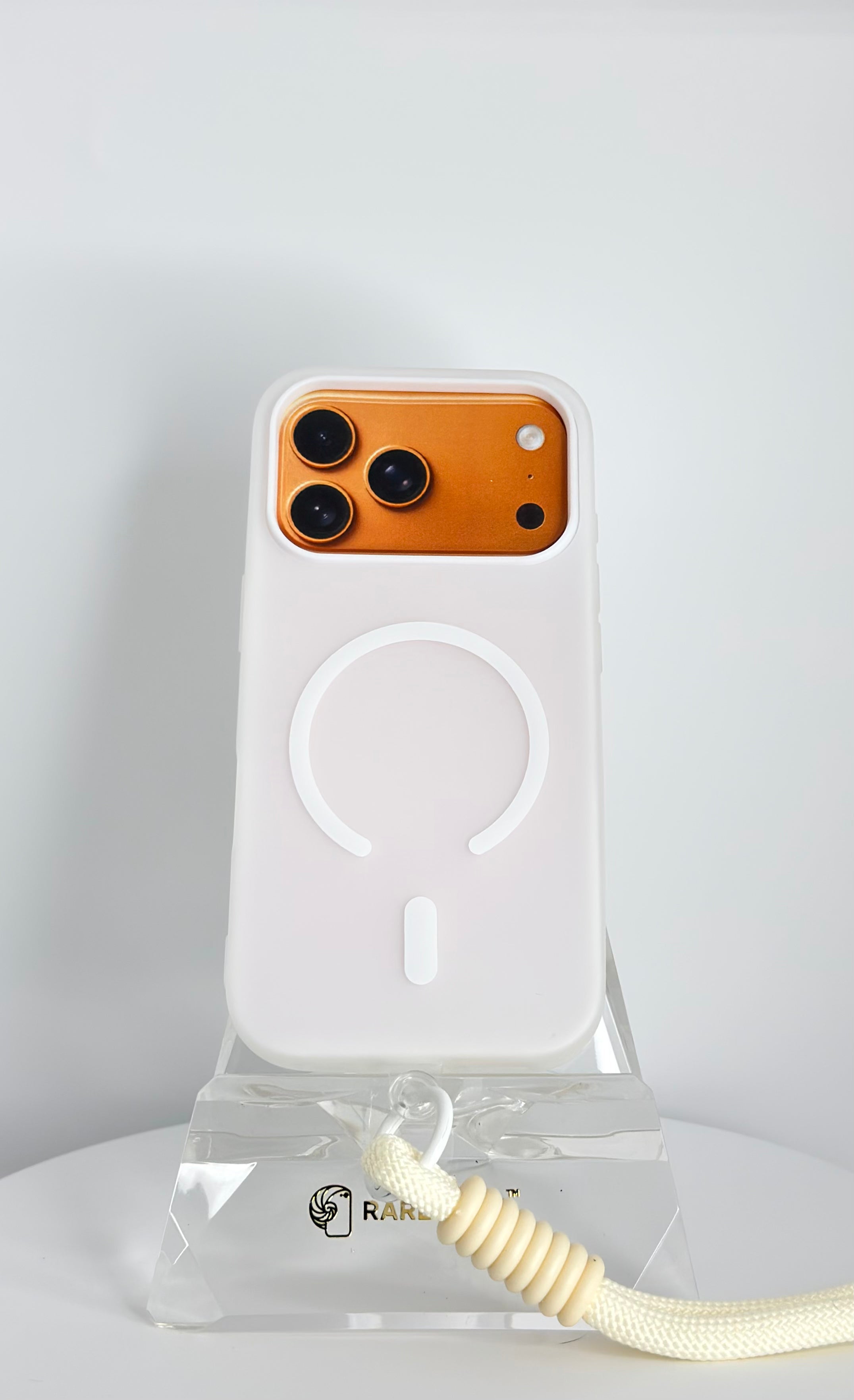 Luma Loop Charm Case – iPhone 17 Pro