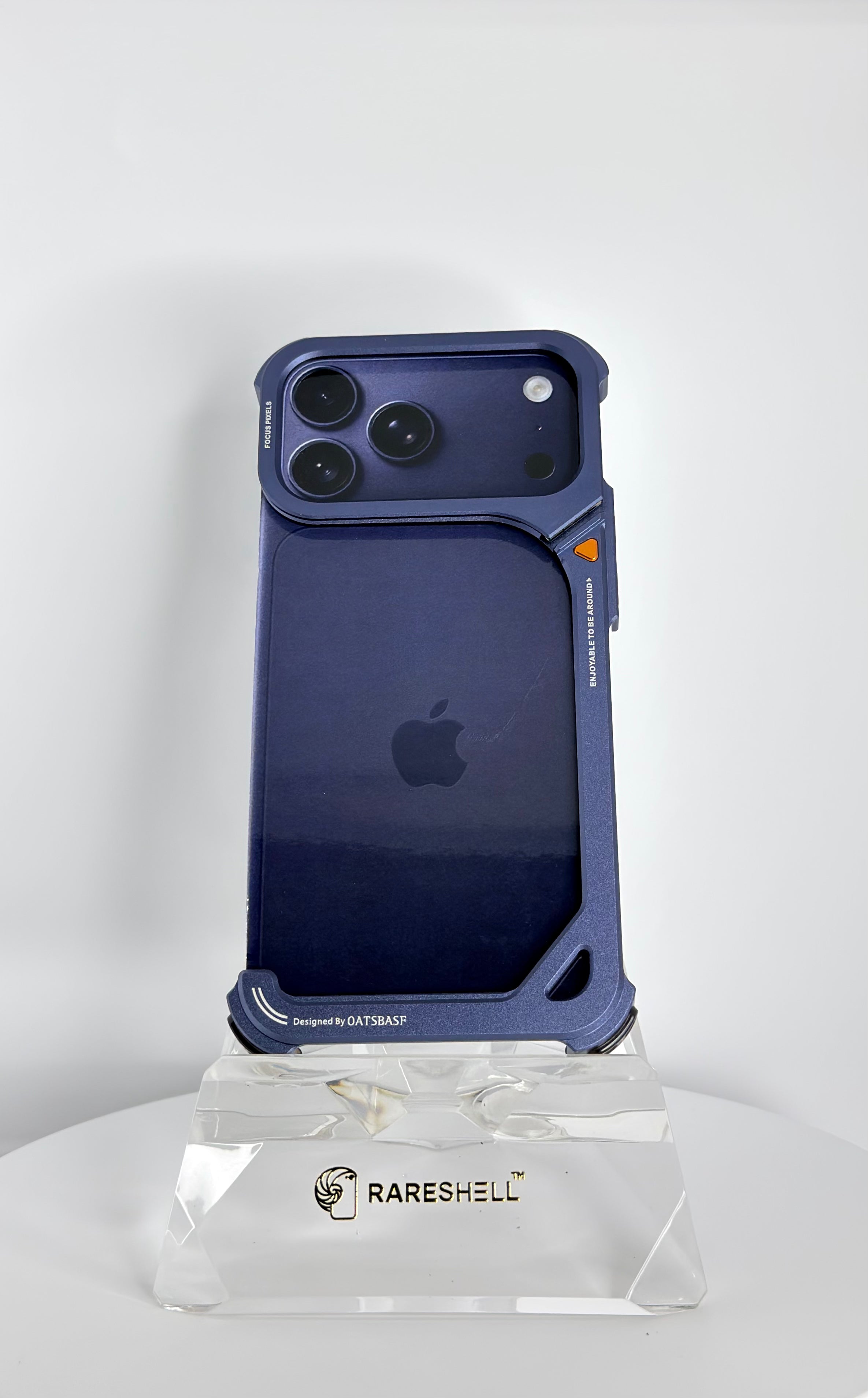 Oatsbasf Metal Frame Camera Stand Case – iPhone 17 Pro Max