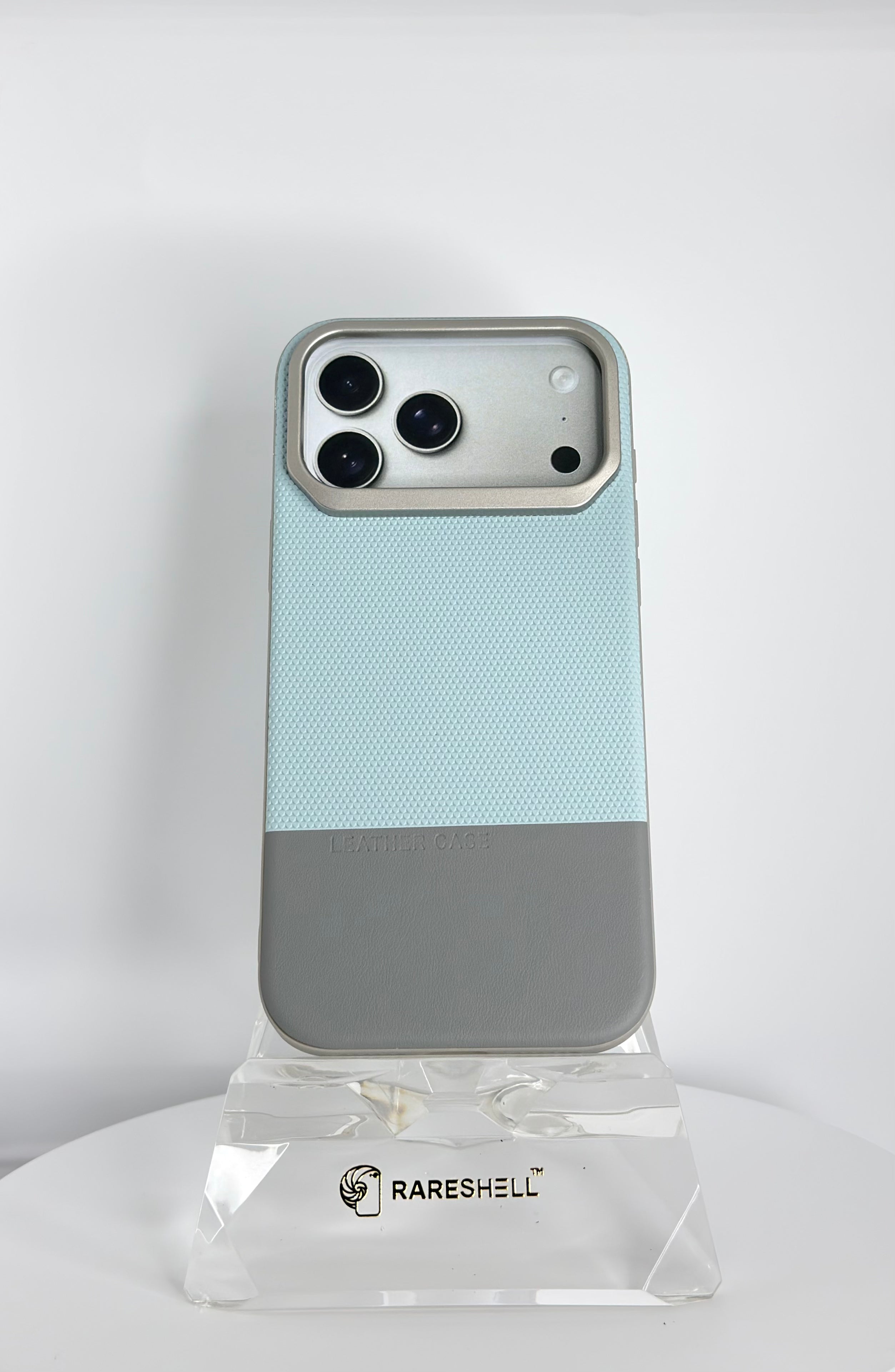Dual Texture Leather Case – iPhone 17 Pro Max