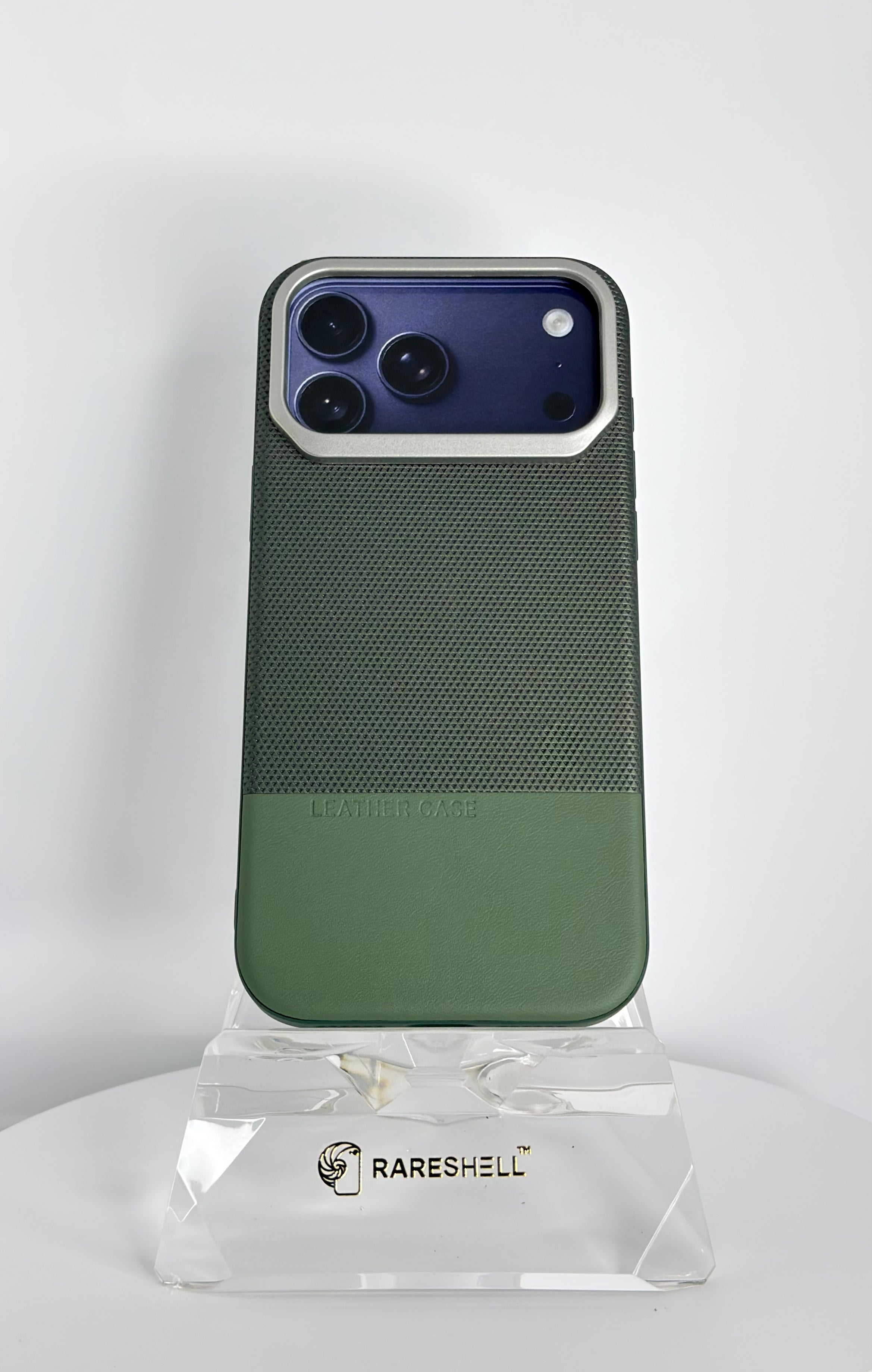 Dual Texture Leather Case – iPhone 17 Pro Max