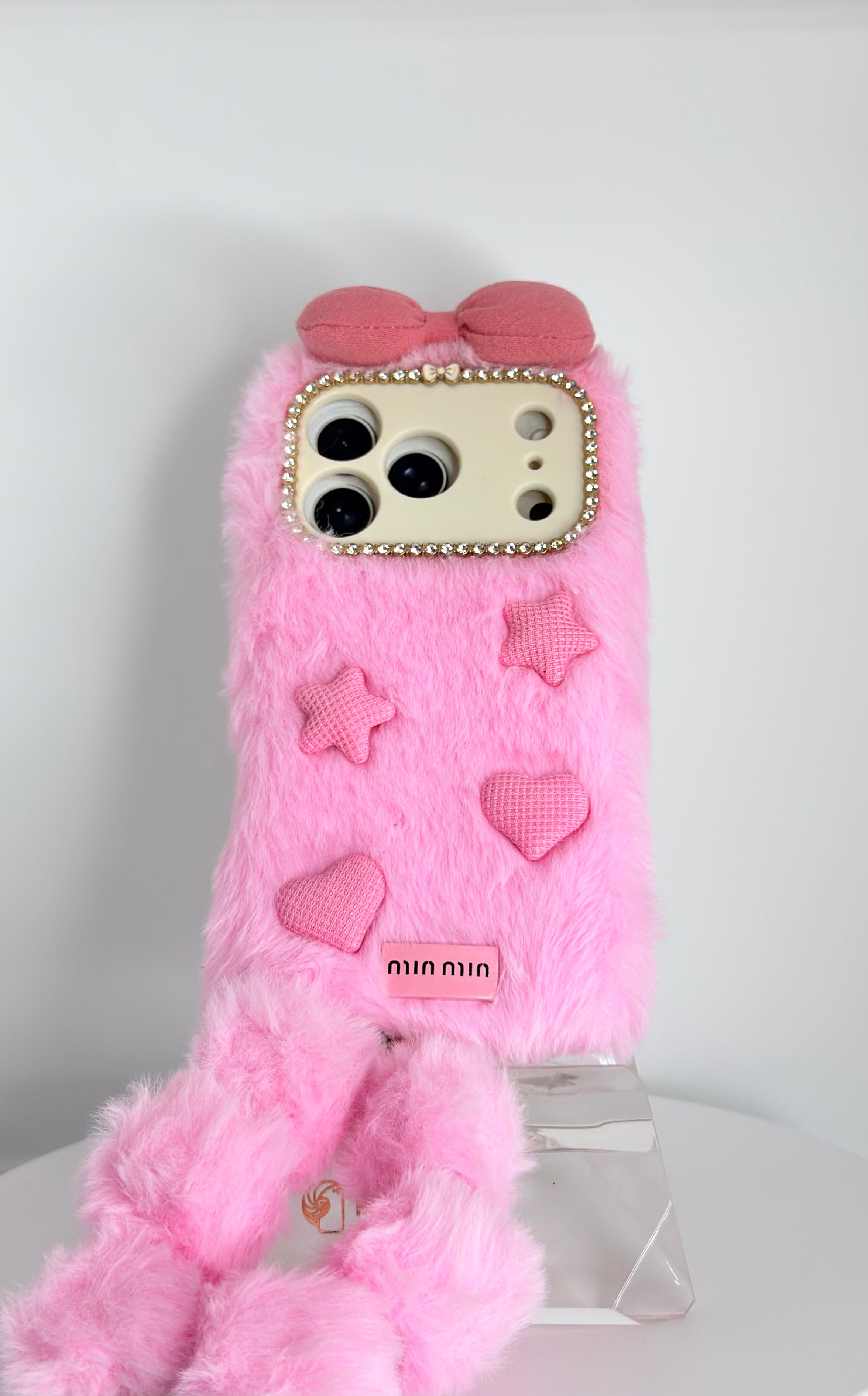 Plush Nova Charm Case – iPhone 17 Pro