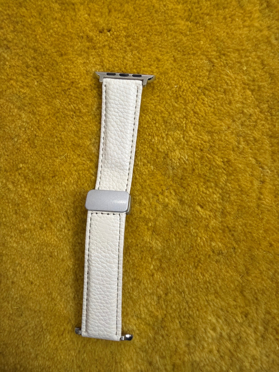 Classic Loop Apple Watch Strap (42/44/45/46/49mm)