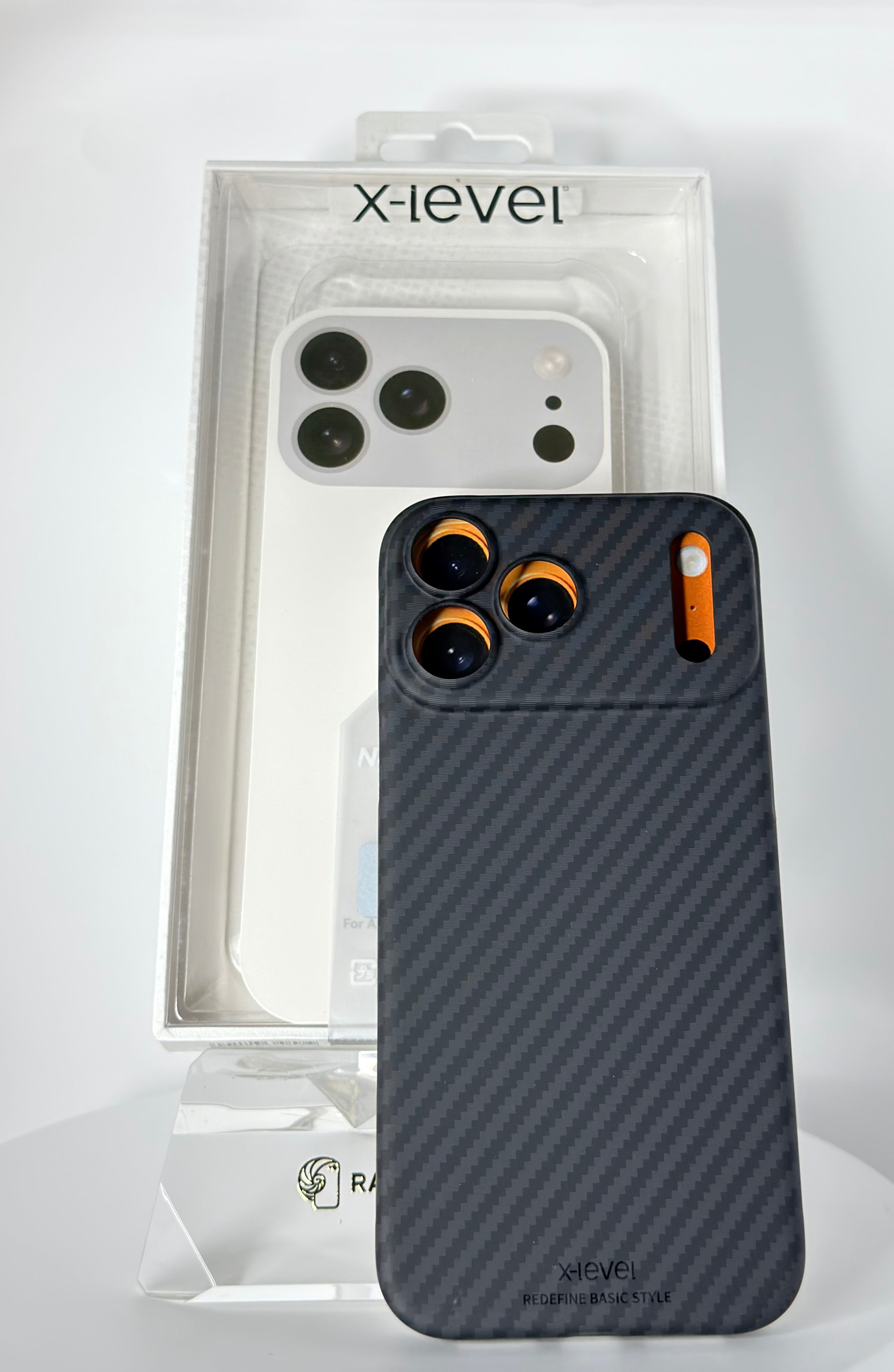 X-LEVEL CarbonEdge MagSafe Textured Case – iPhone 17 Pro Max