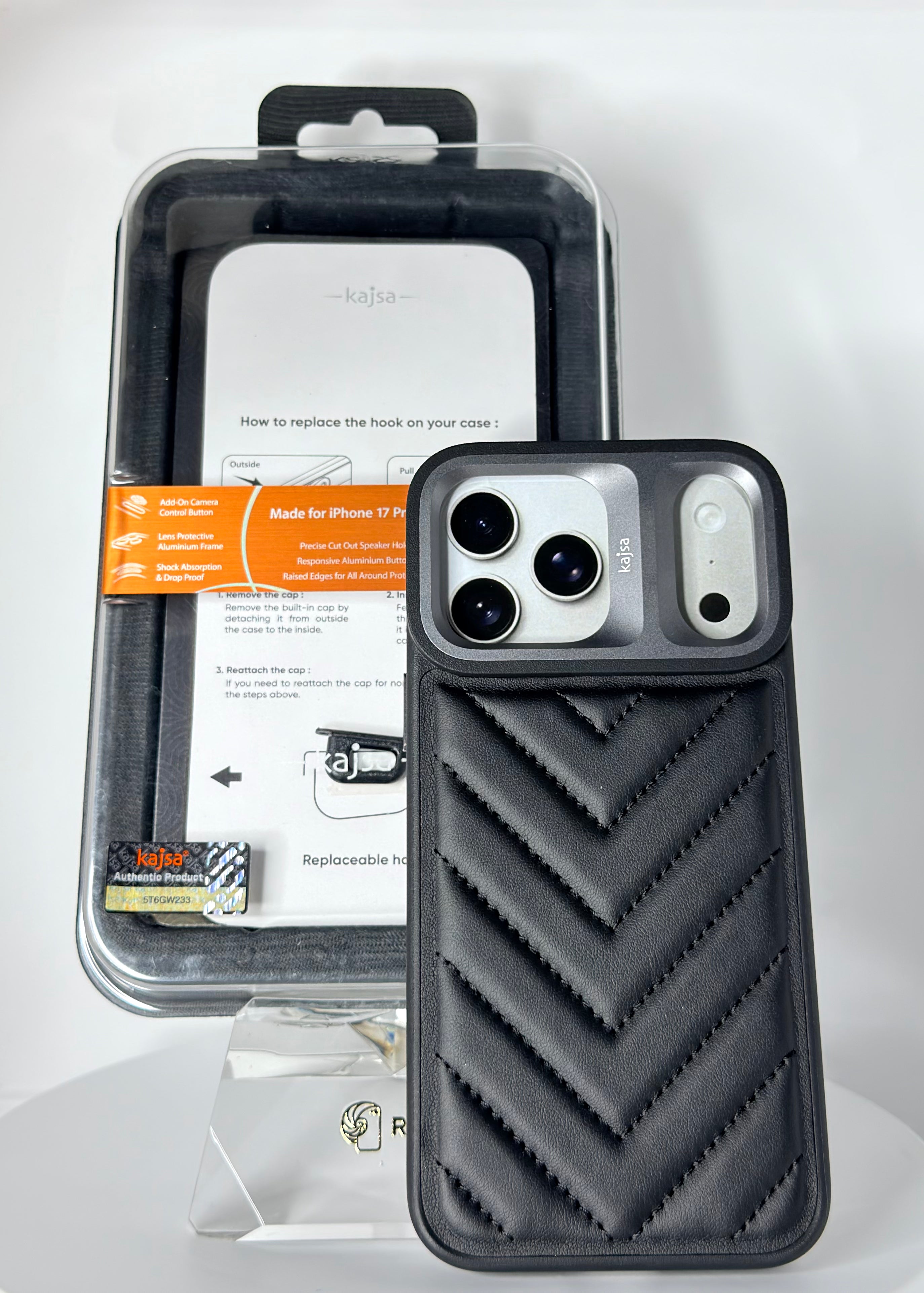 Kajsa Dale V Shape Case – iPhone 17 Pro
