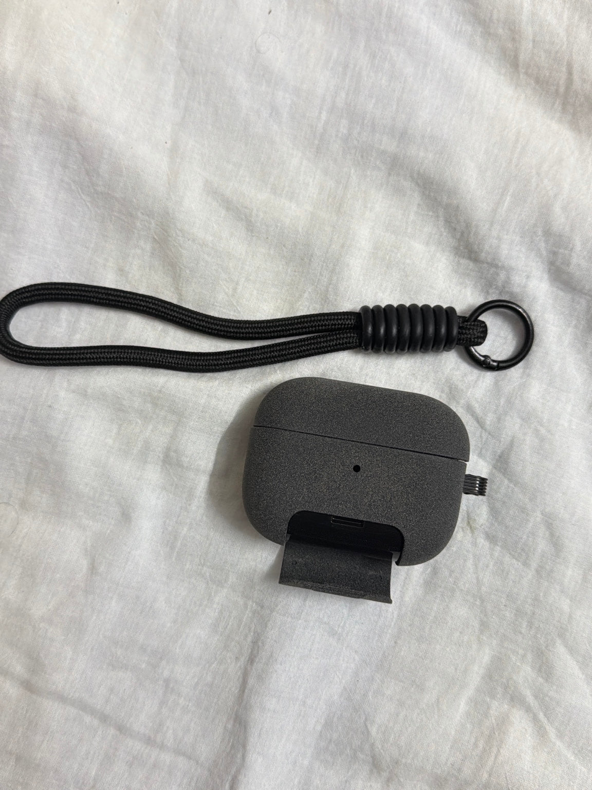 TerraLoop Stand AirPods Pro 2 Case