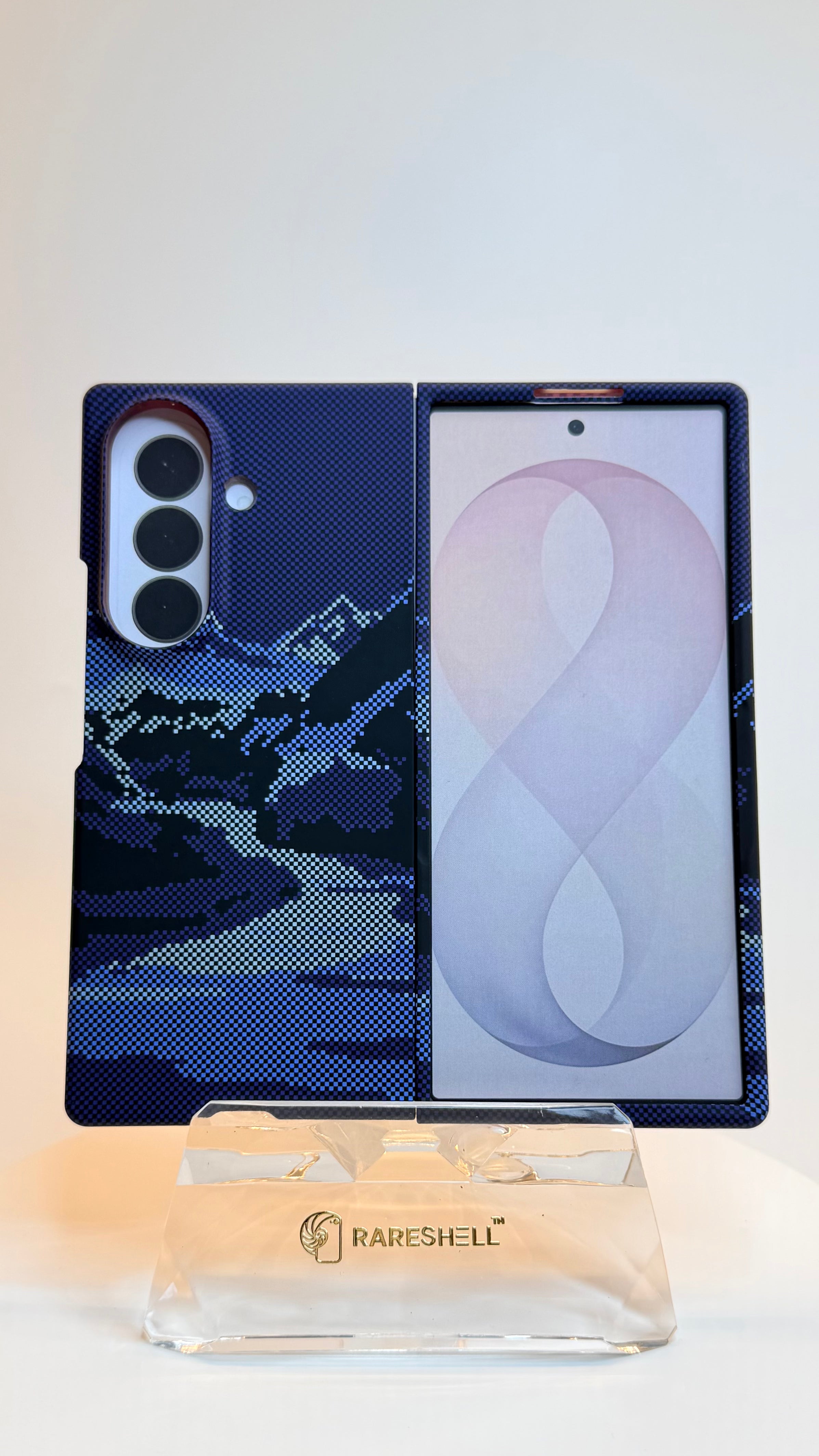 Luxo Magnetic Carbon Case – Galaxy Z Fold 8 Ultra