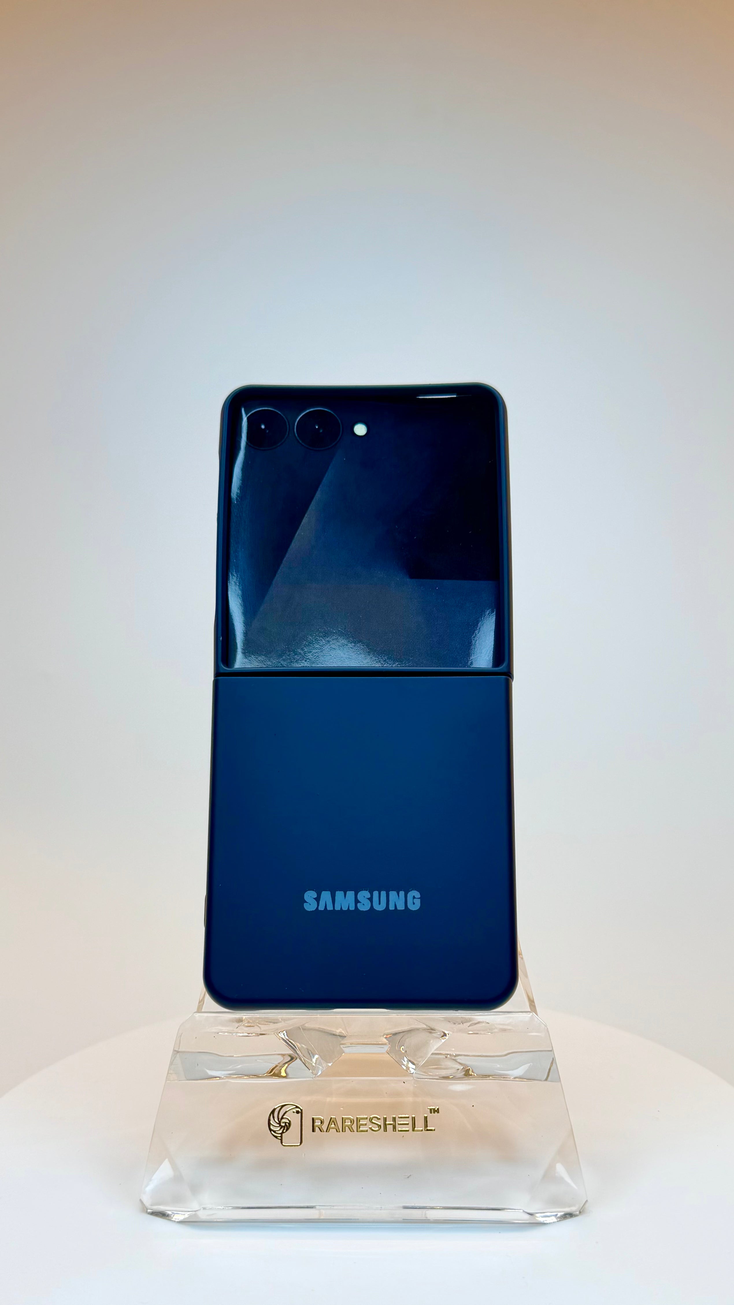 Silicone Case – Galaxy Z Flip 7