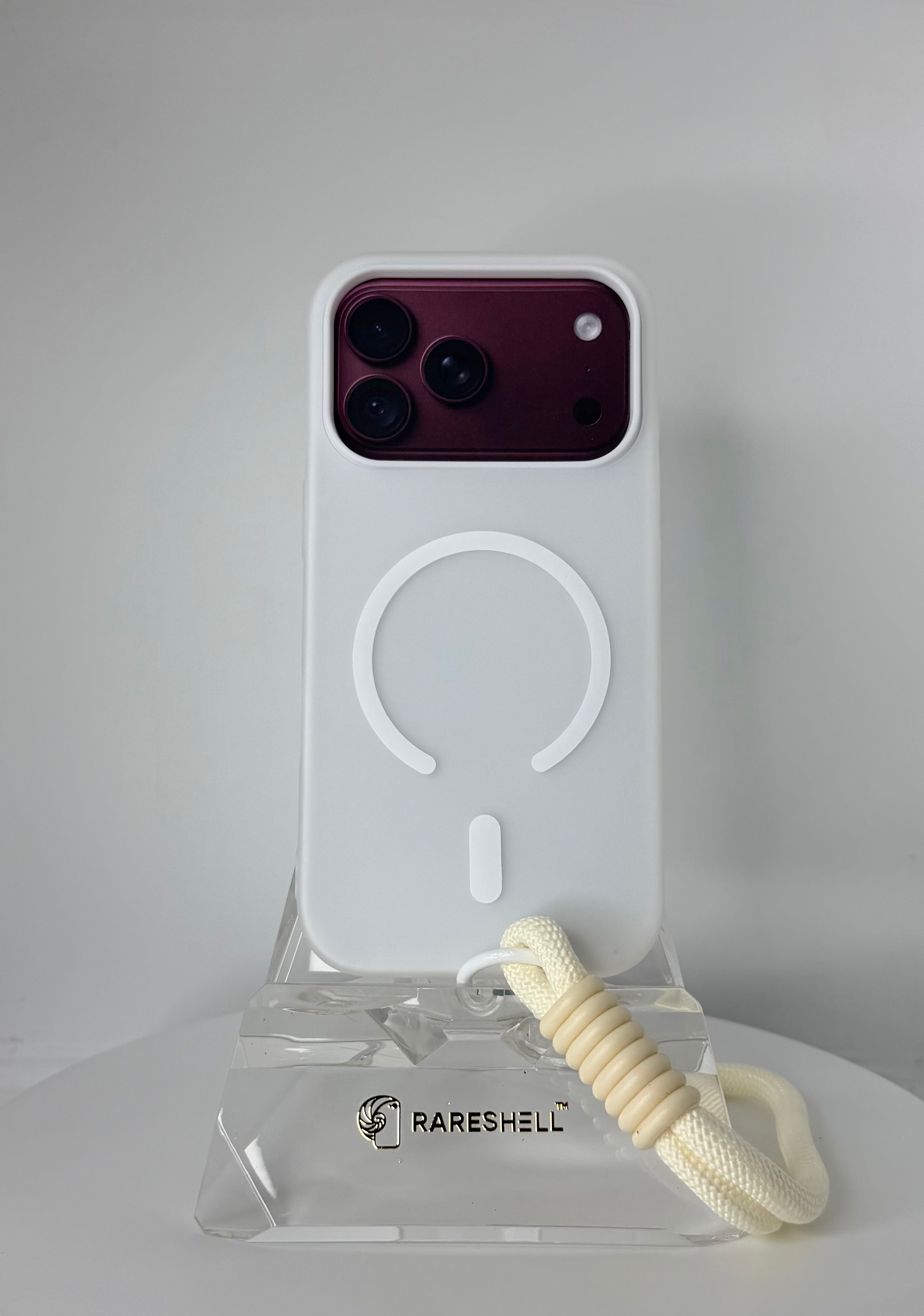 Luma Loop Charm Case – iPhone 18 Pro