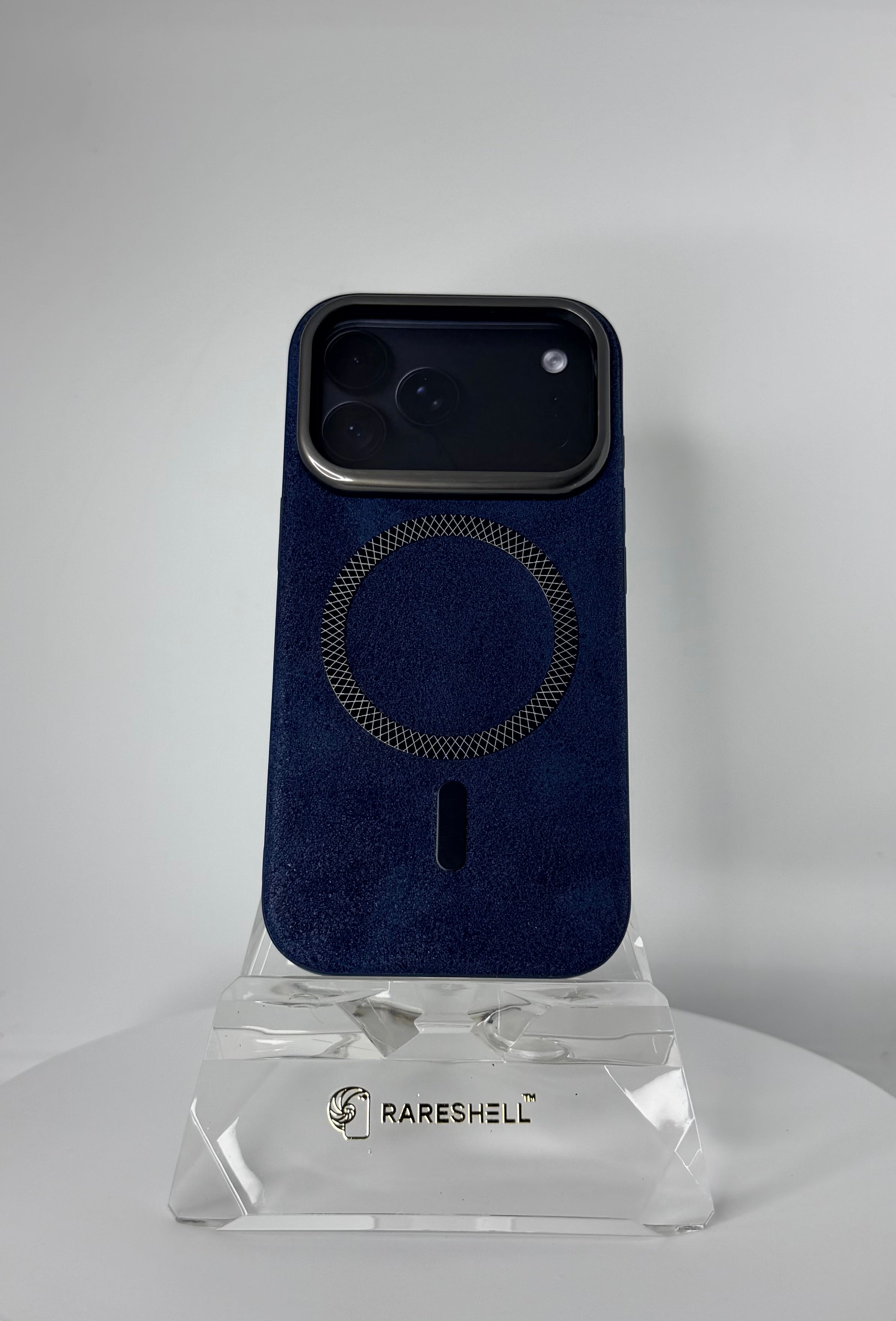 VelourTouch MagSafe Case – iPhone 18 Pro
