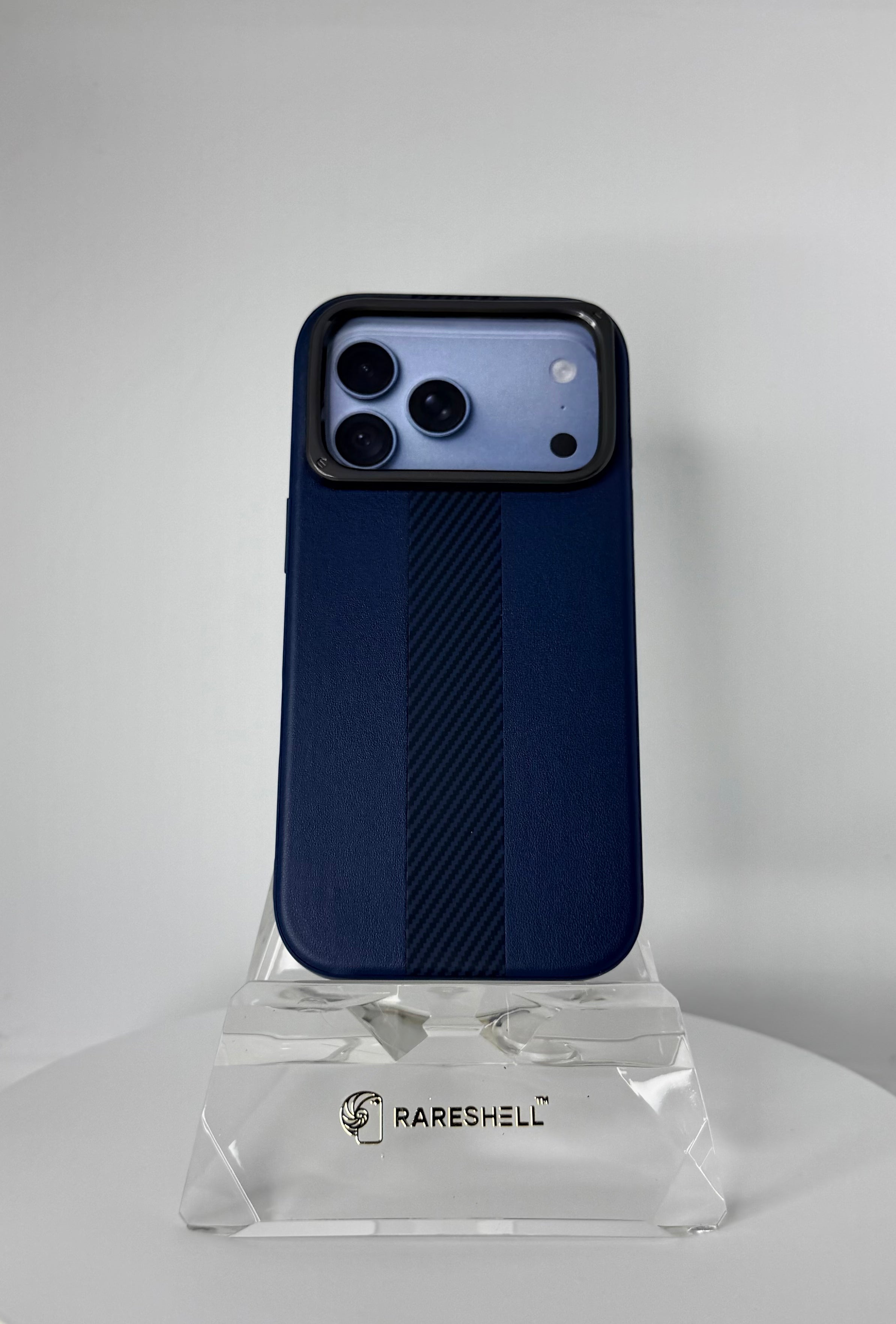 CarbonStripe Grip MagSafe Case – iPhone 18 Pro