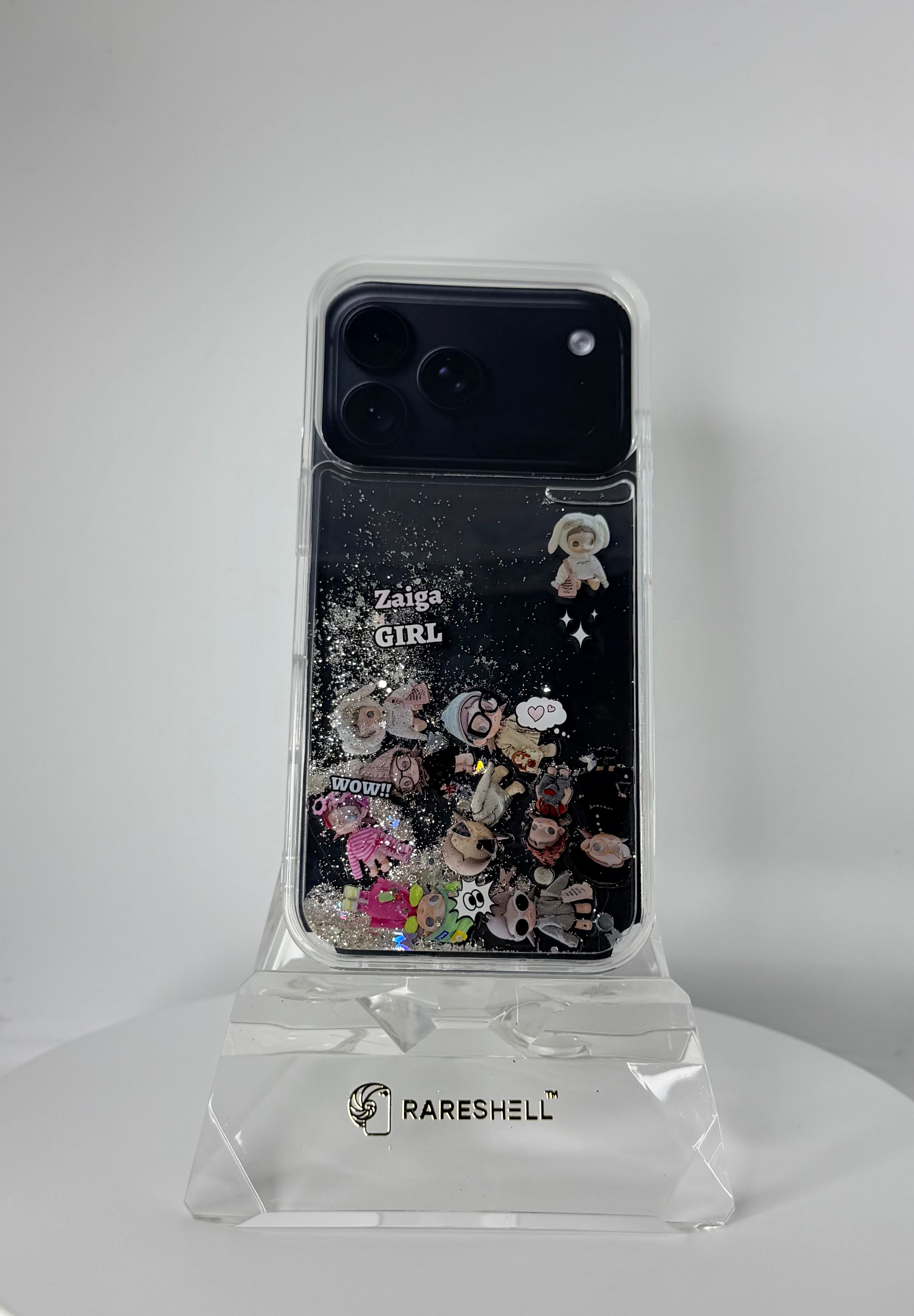 LumiCharm Liquid Glitter Case – iPhone 18 Pro