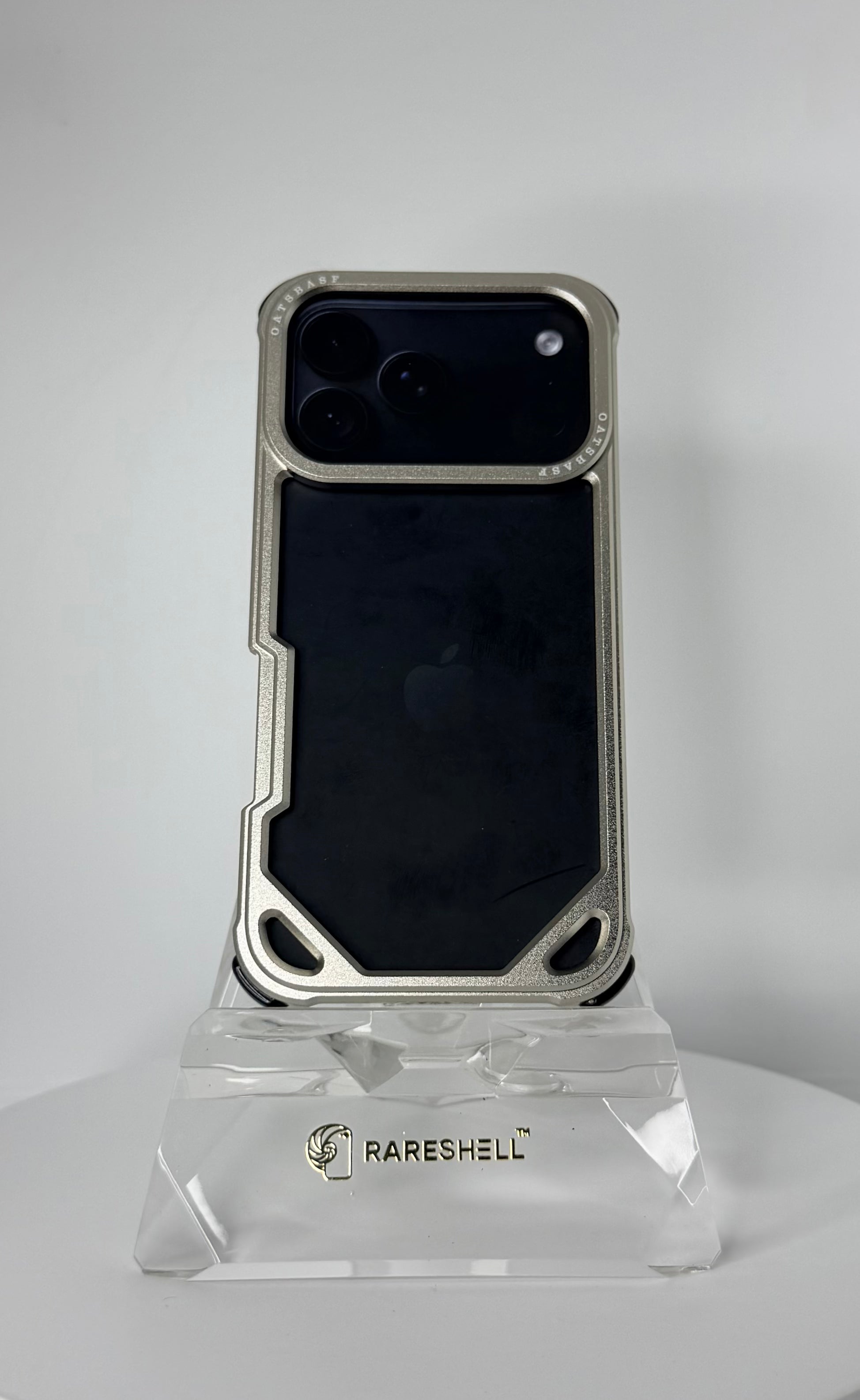 Oatsbasf AirFrame Guard Case – iPhone 18 Pro Max