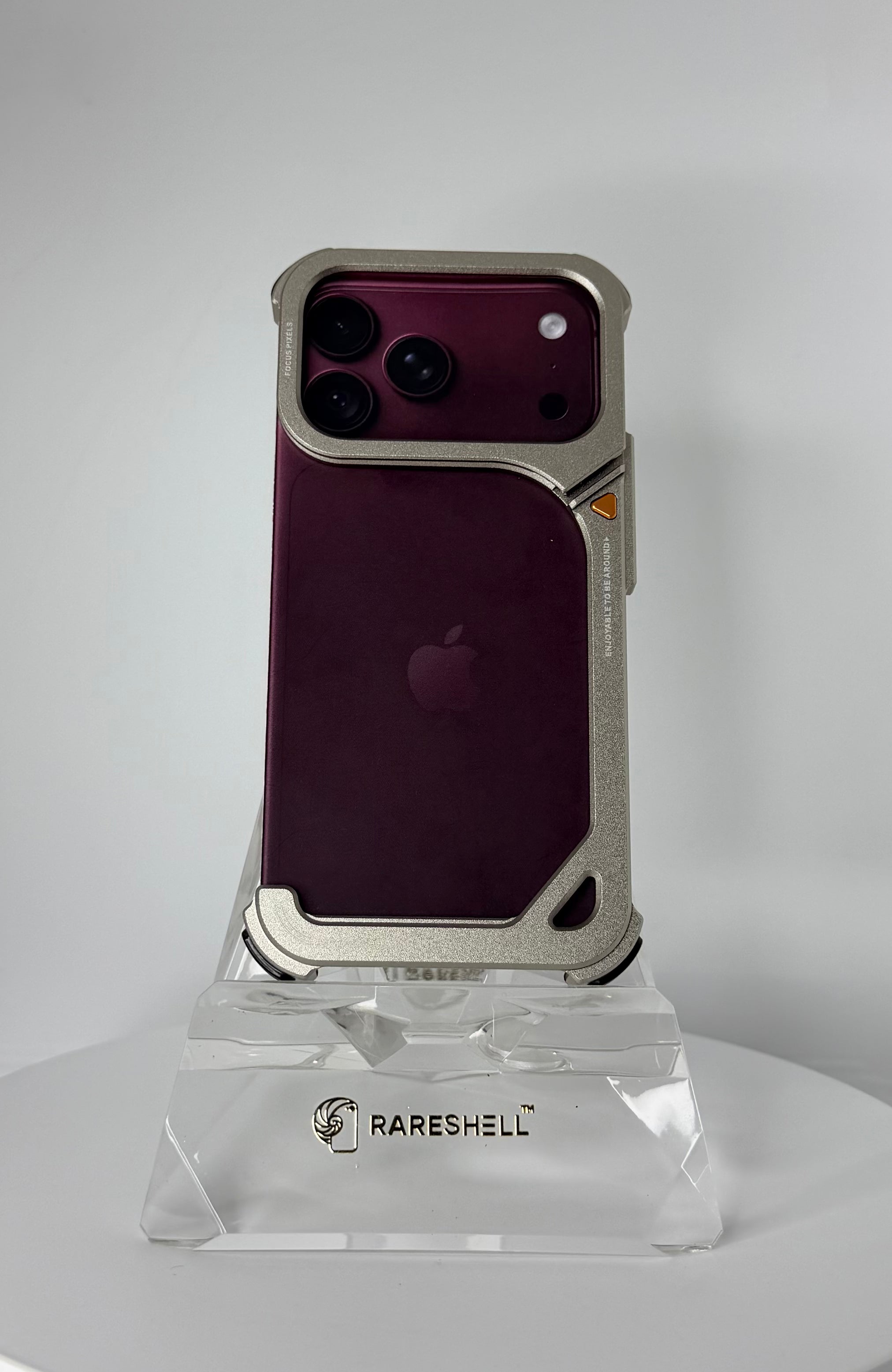 Oatsbasf Metal Frame Camera Stand Case – iPhone 18 Pro Max