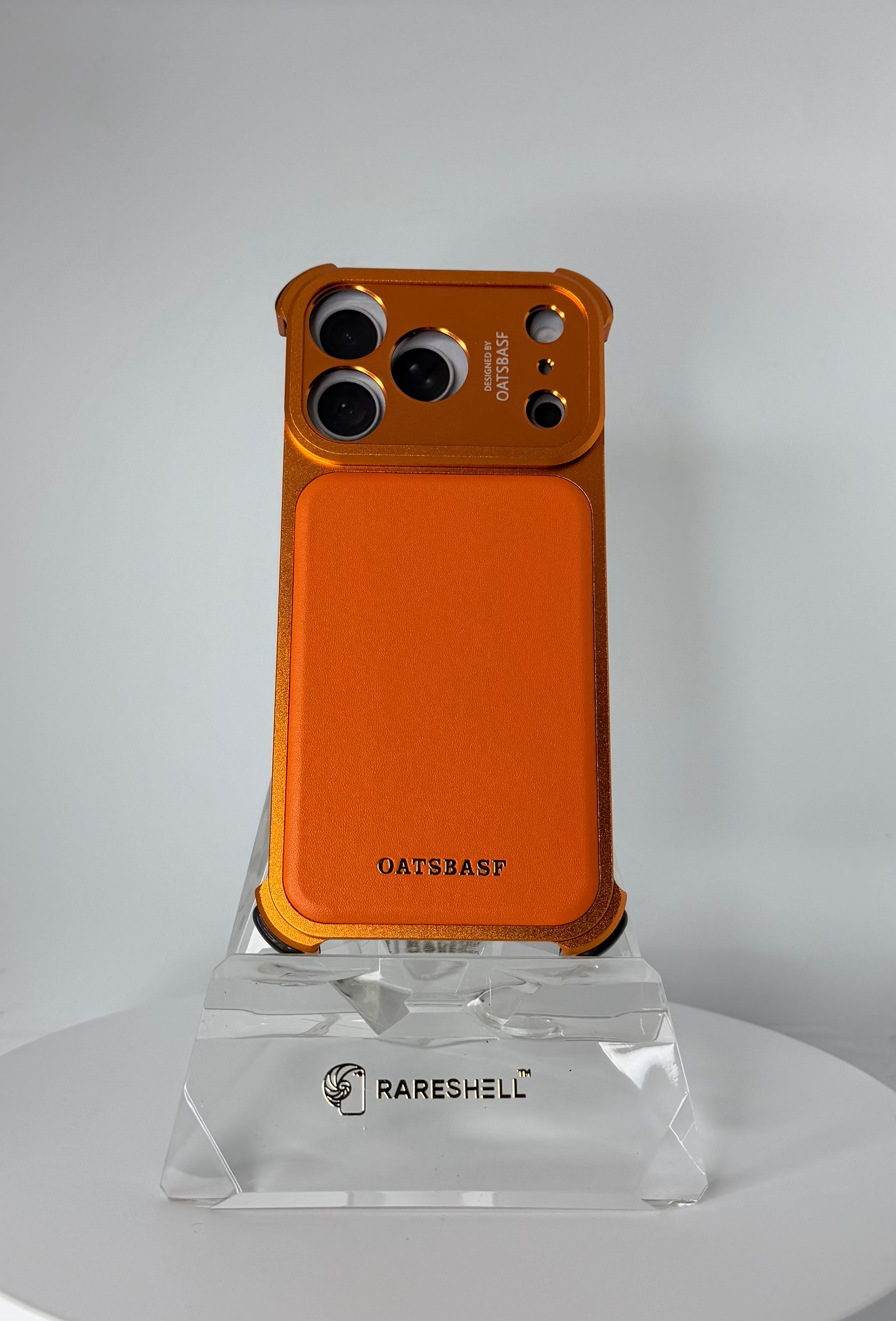 Oatsbasf Metal Back Case – iPhone 18 Pro Max
