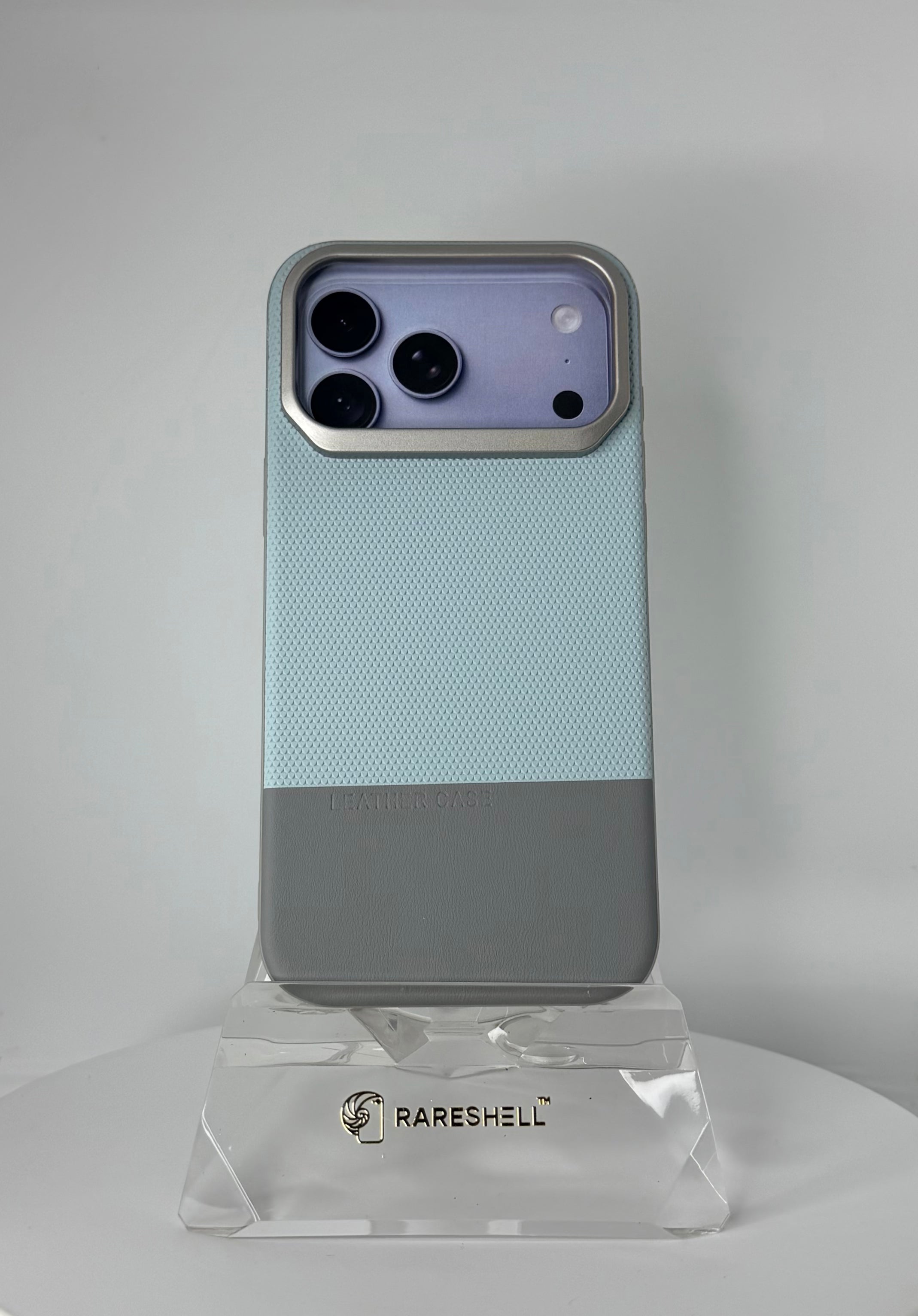 Dual Texture Leather Case – iPhone 18 Pro Max