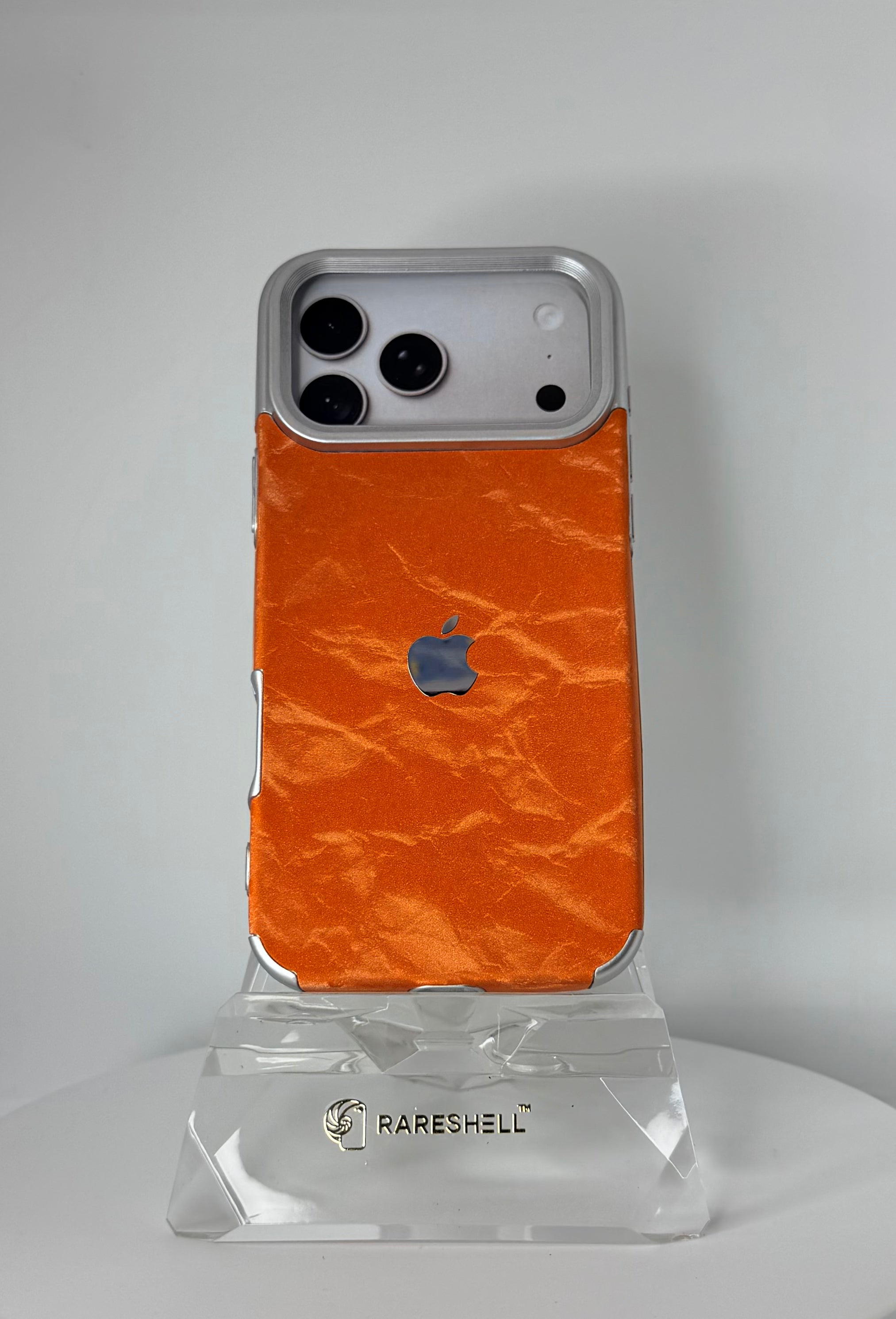 Veloura Shade Fabric Case – iPhone 18 Pro Max