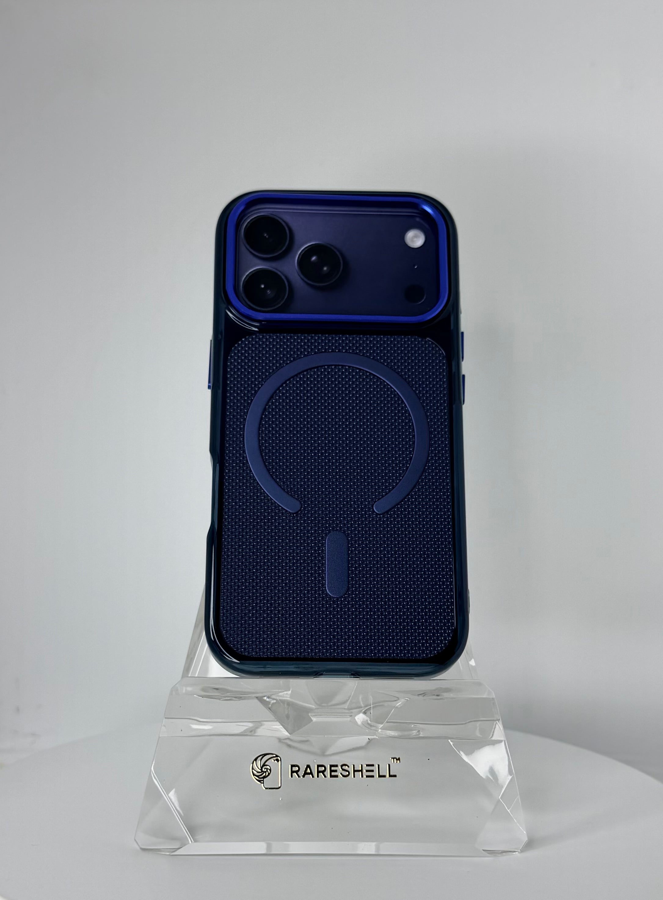LuxeShield MagSafe Case – iPhone 17 Pro