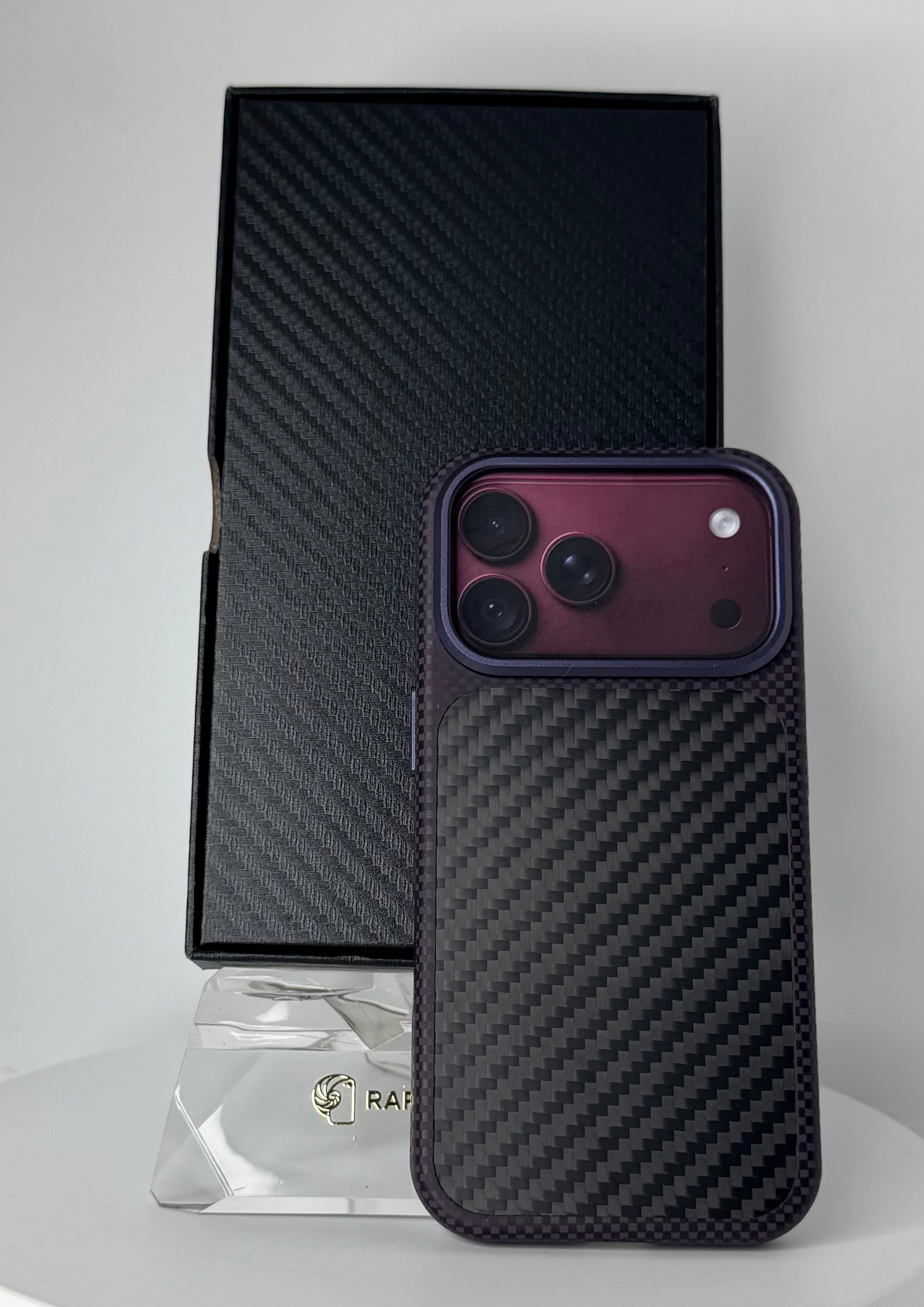 CarbonÉlite MagSafe Case – iPhone 18 Pro Max