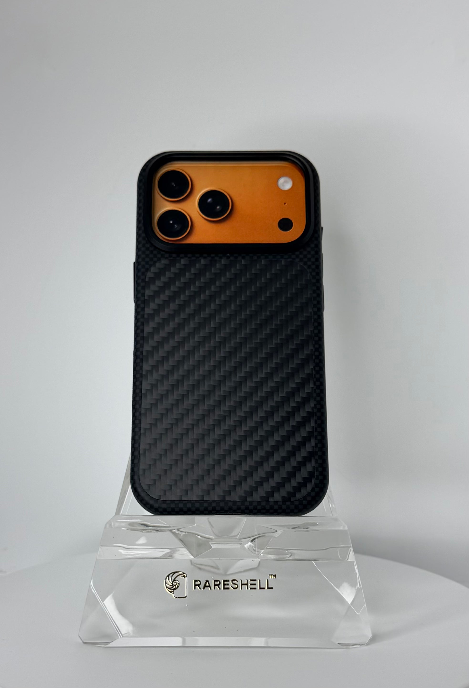 CarbonÉlite MagSafe Case – iPhone 17 Pro