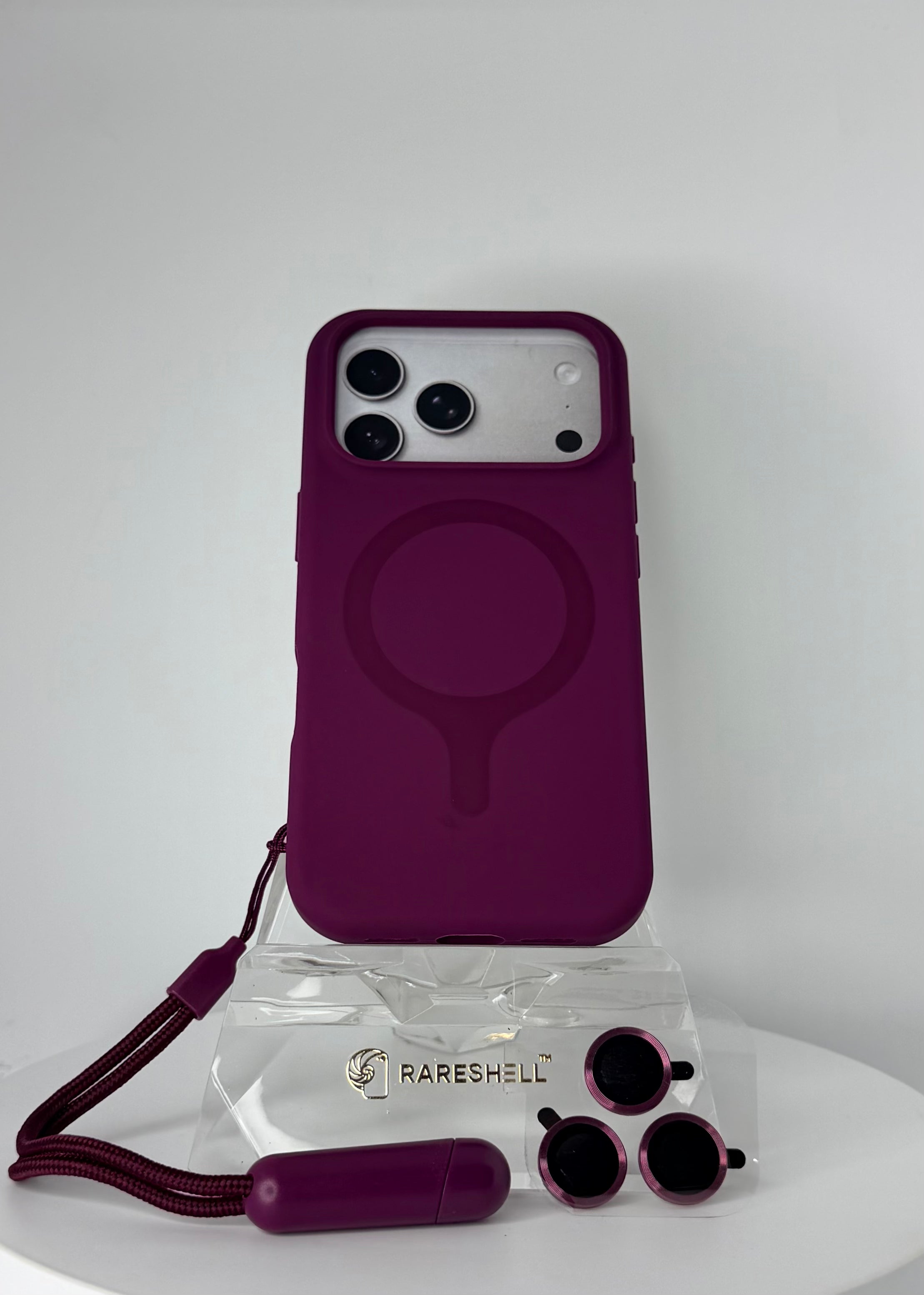 Charm Silicone MagSafe Case with Lens – iPhone 17 Pro Max