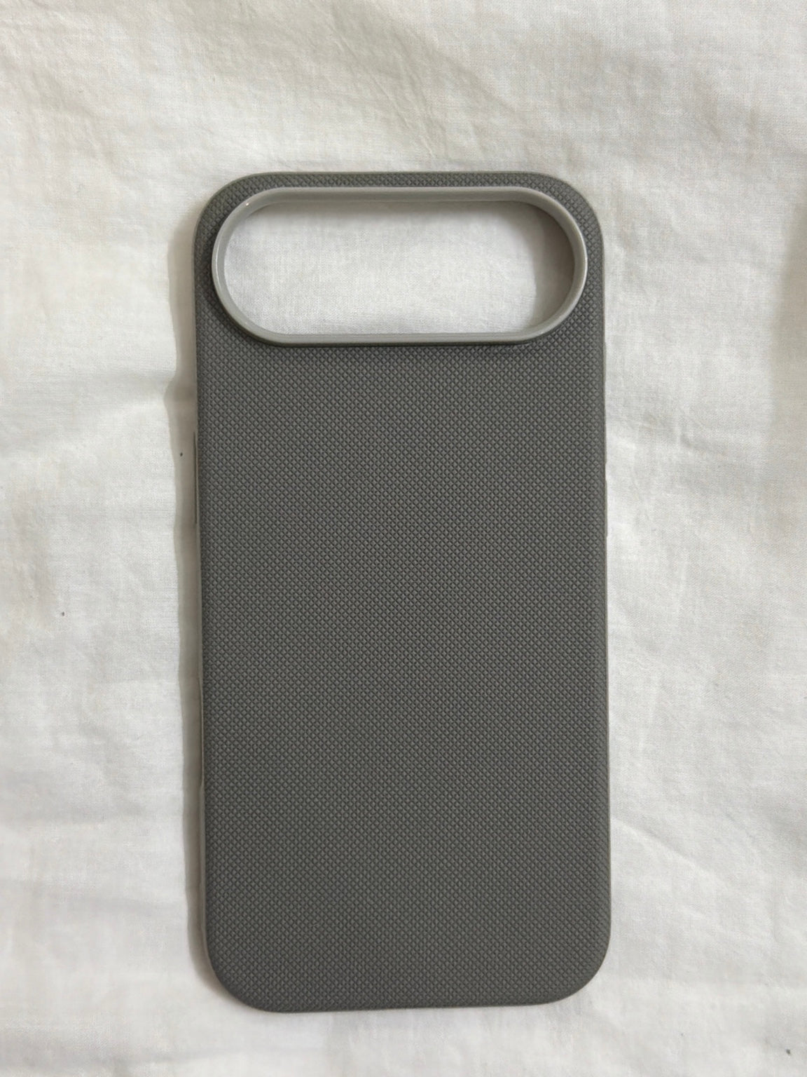 Aeron Texture Case – iPhone 17 Air