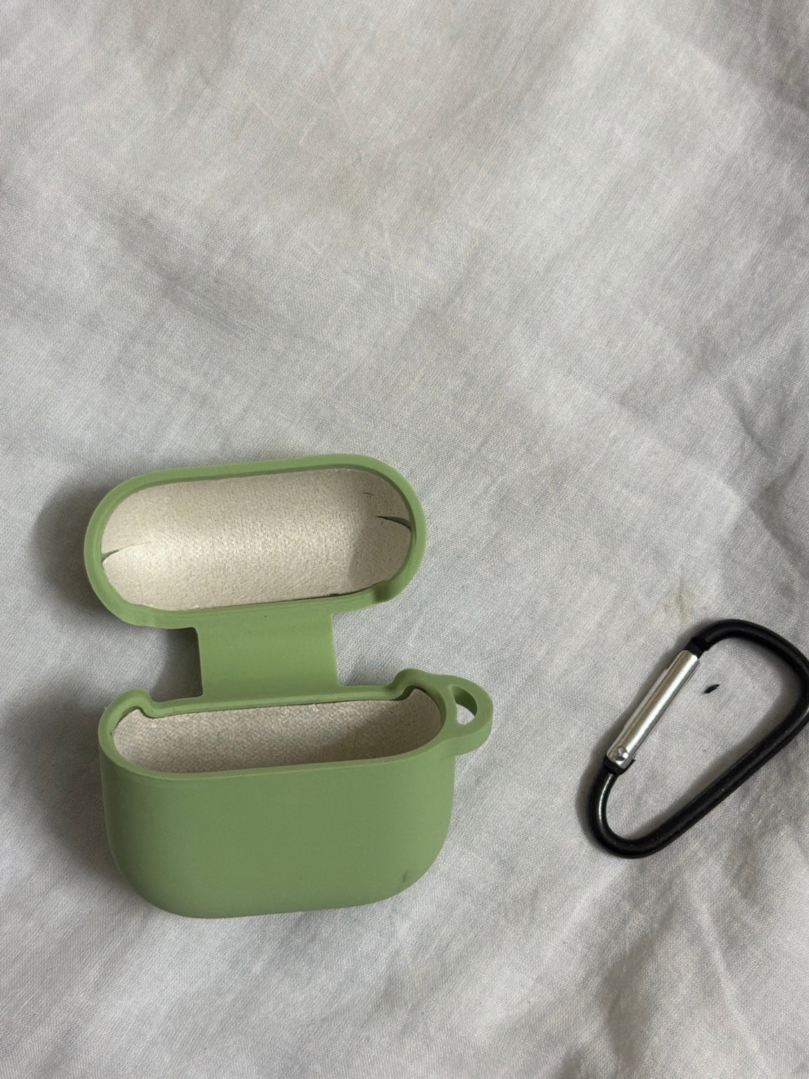 SilkSkin AirPods 4 Case