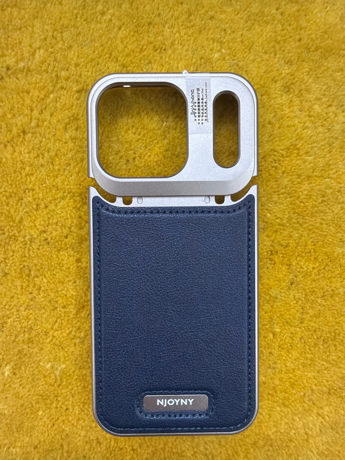 Njoyny AromaLock MagSafe Metal Case – iPhone 17 Pro