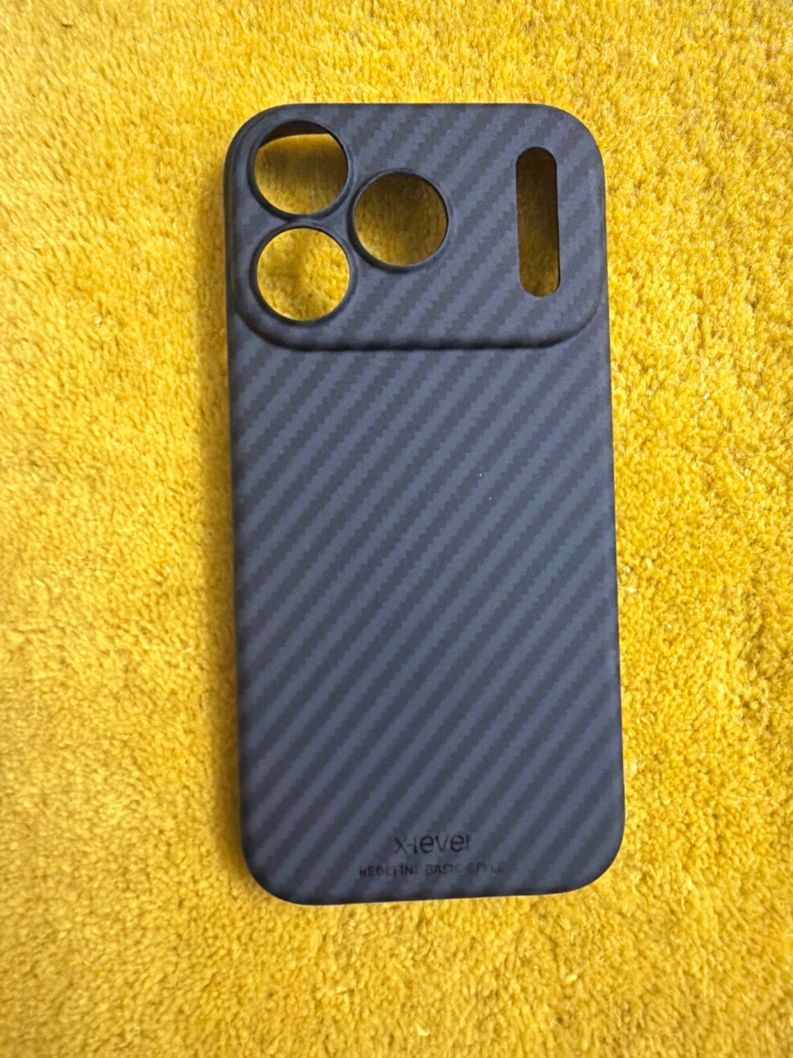 X-LEVEL CarbonEdge MagSafe Textured Case – iPhone 17 Pro