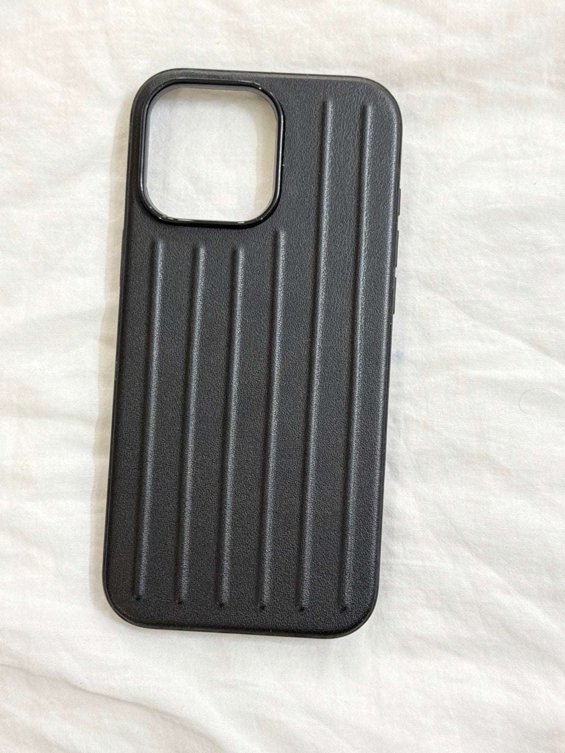 Vertex Line Case – iPhone 16 Pro Max