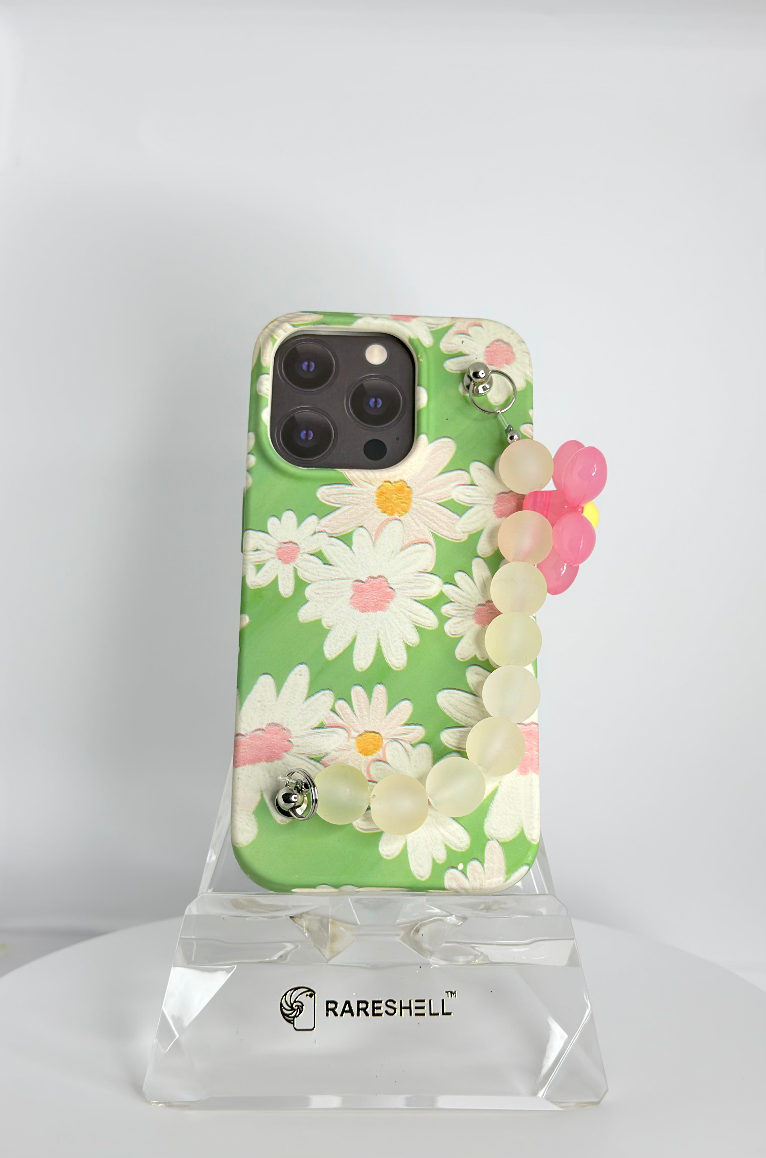 Daisy Loop Charm Case – iPhone 15 Pro
