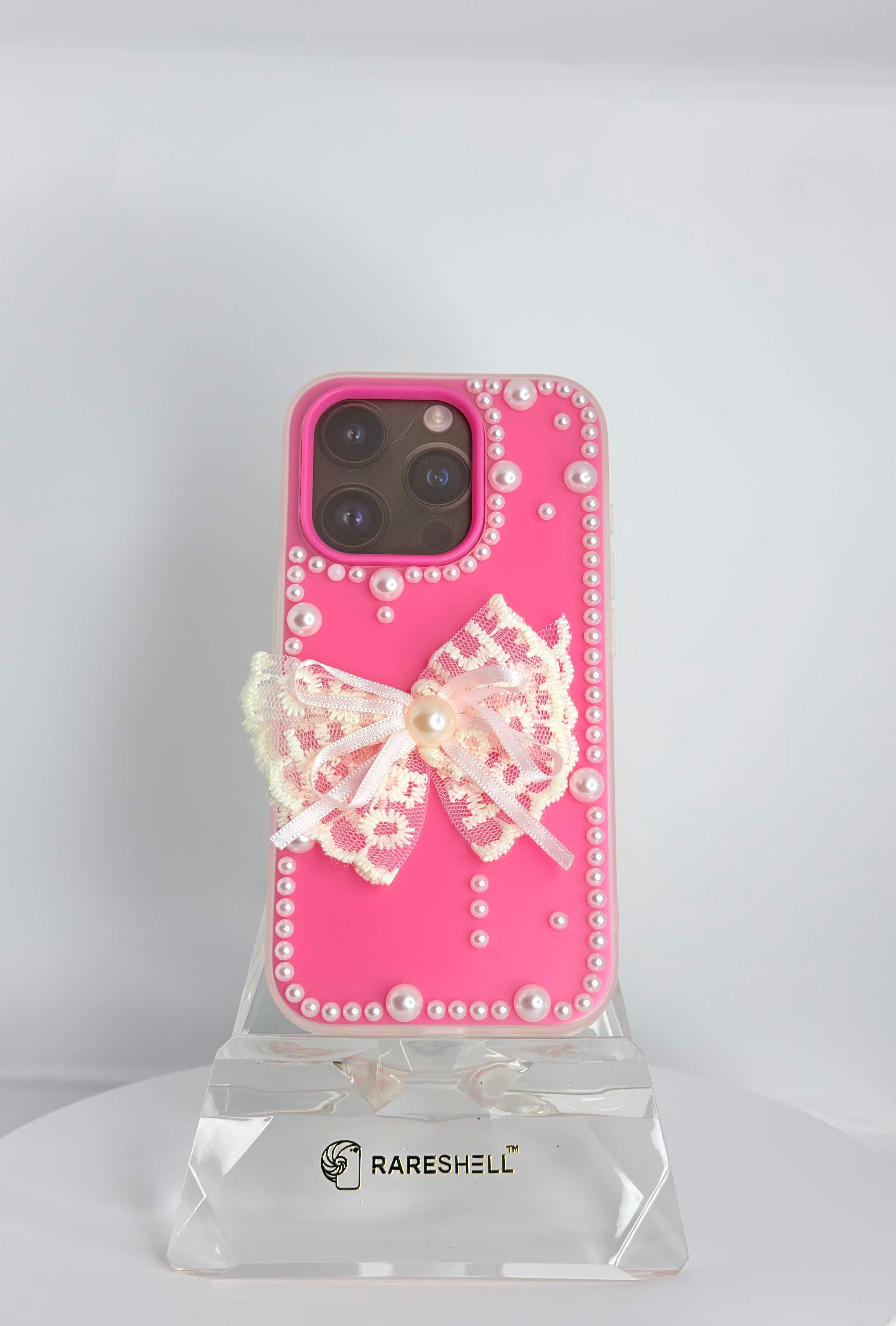 Pearl Veil Bow Case – iPhone 15 Pro