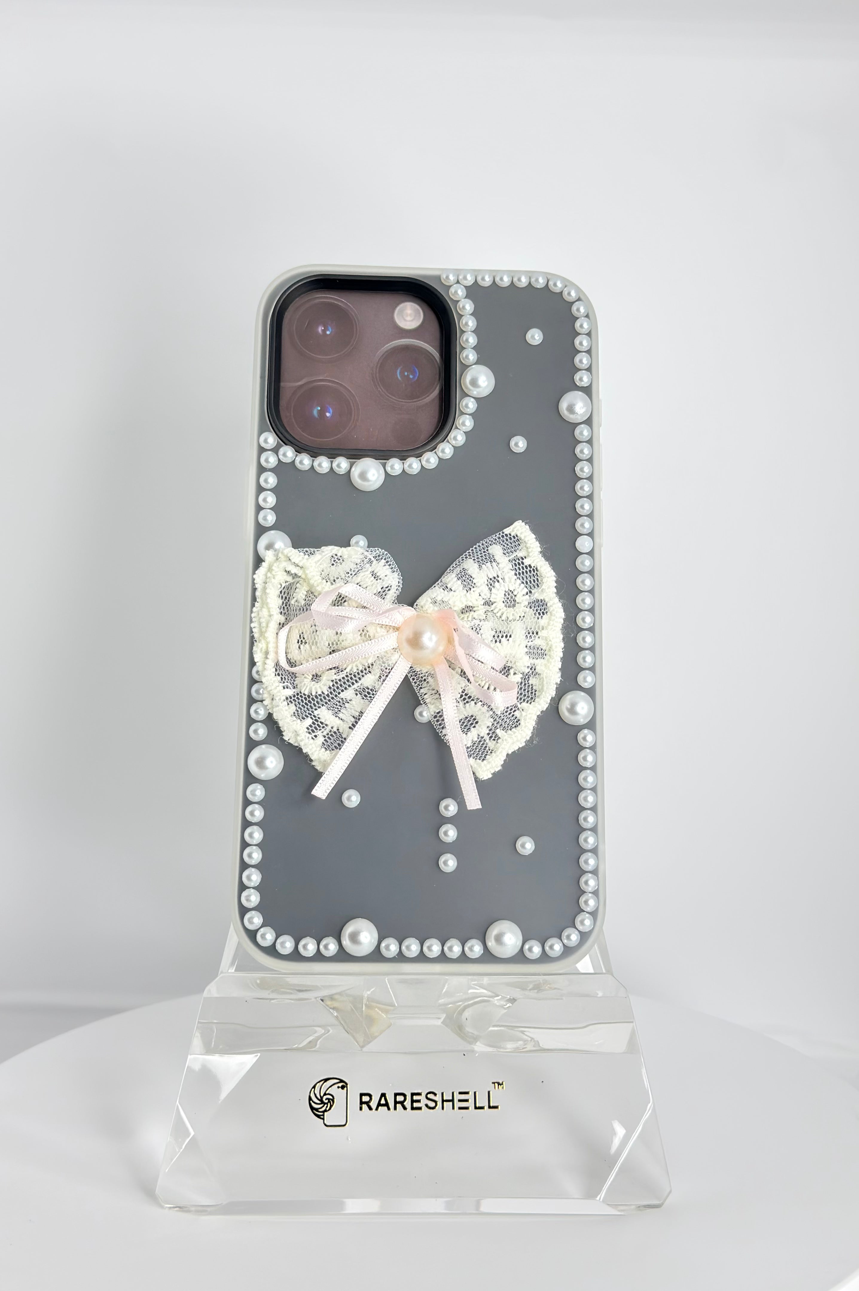 Pearl Veil Bow Case – iPhone 15 Pro Max