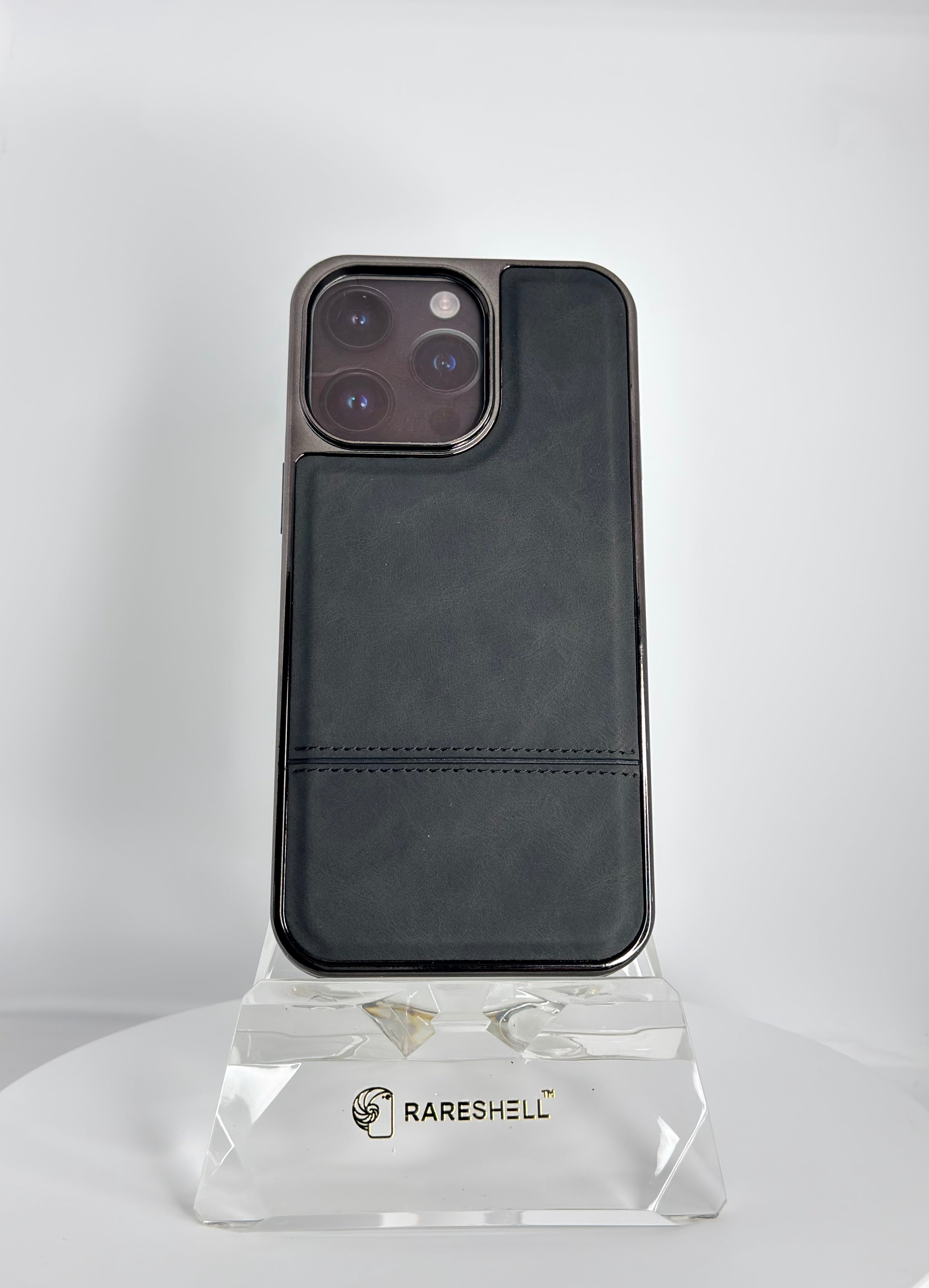 Urban Stitch Case – iPhone 15 Pro Max