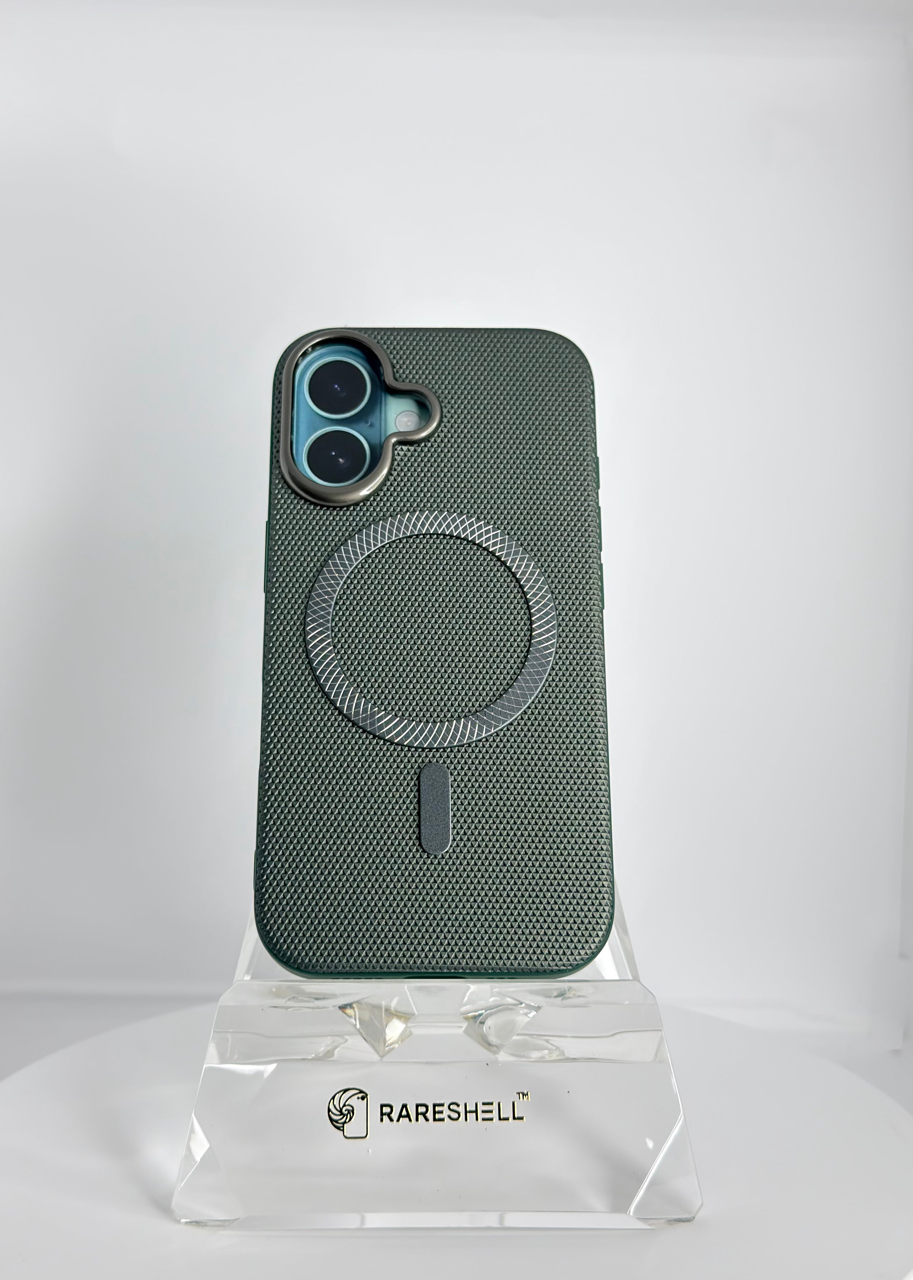 Obsidian Mesh MagSafe Case – iPhone 16