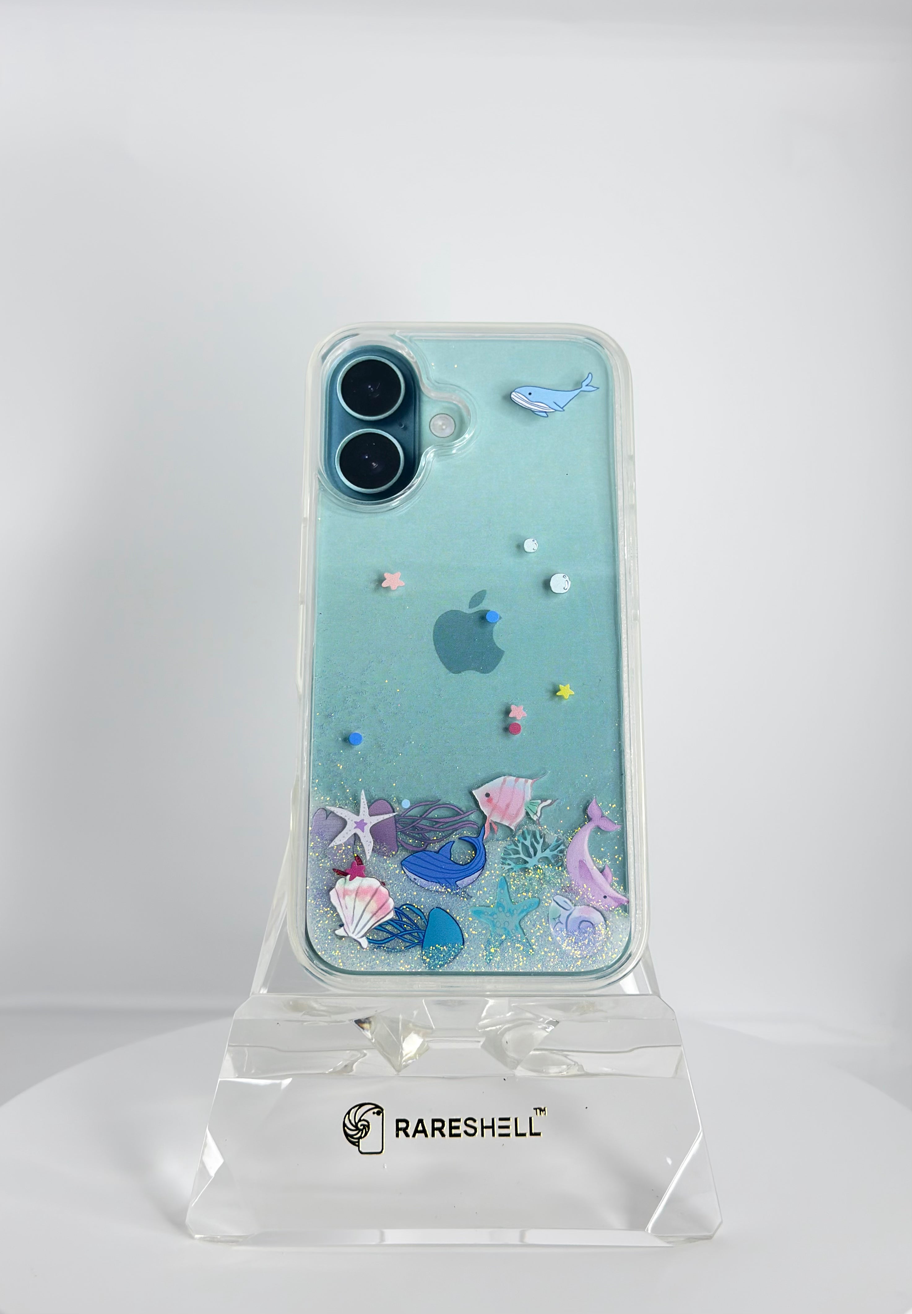 LumiCharm Liquid Glitter Case – iPhone 16