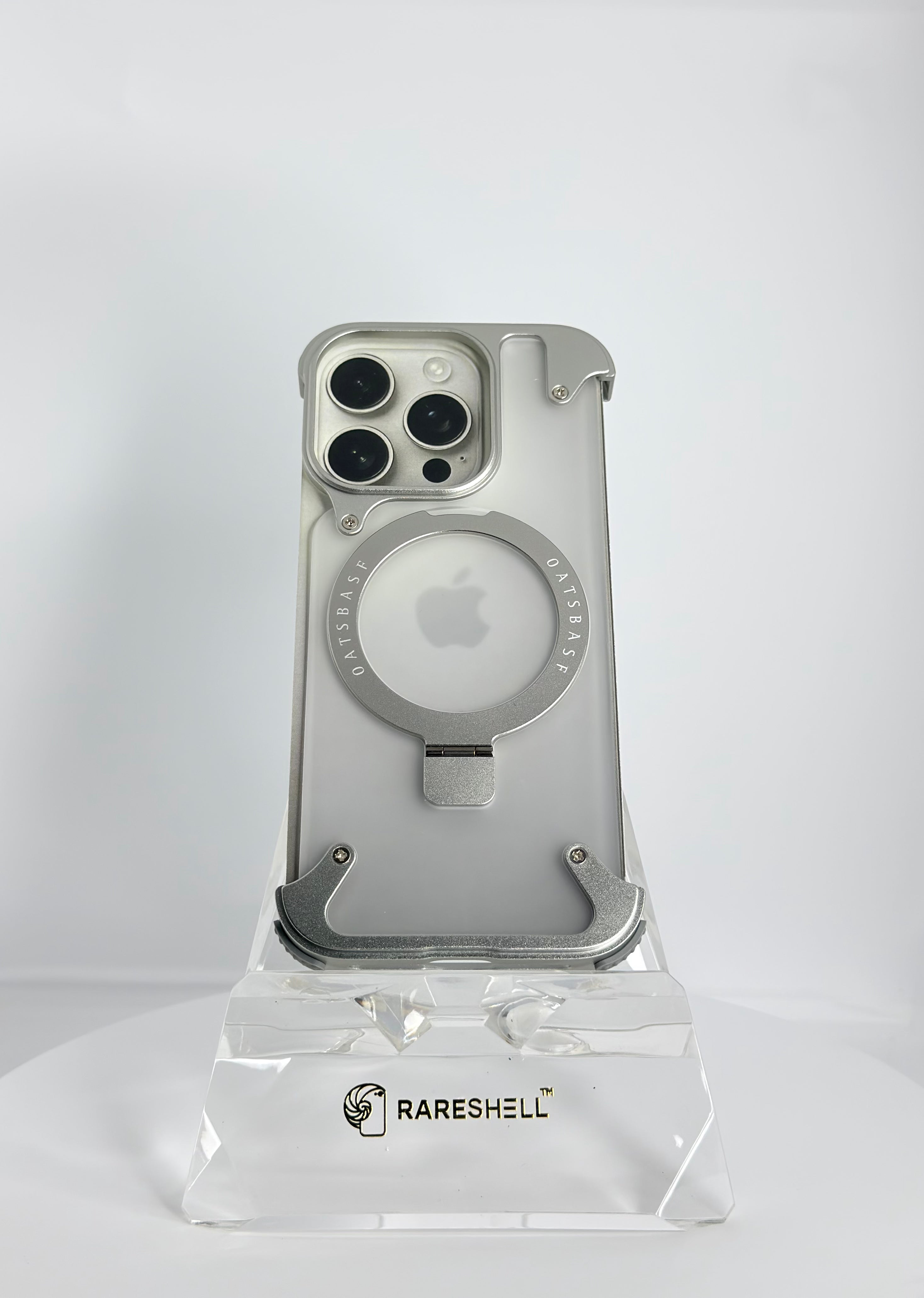 Oatsbasf Metal Frame Case with MagSafe – iPhone 16 Pro