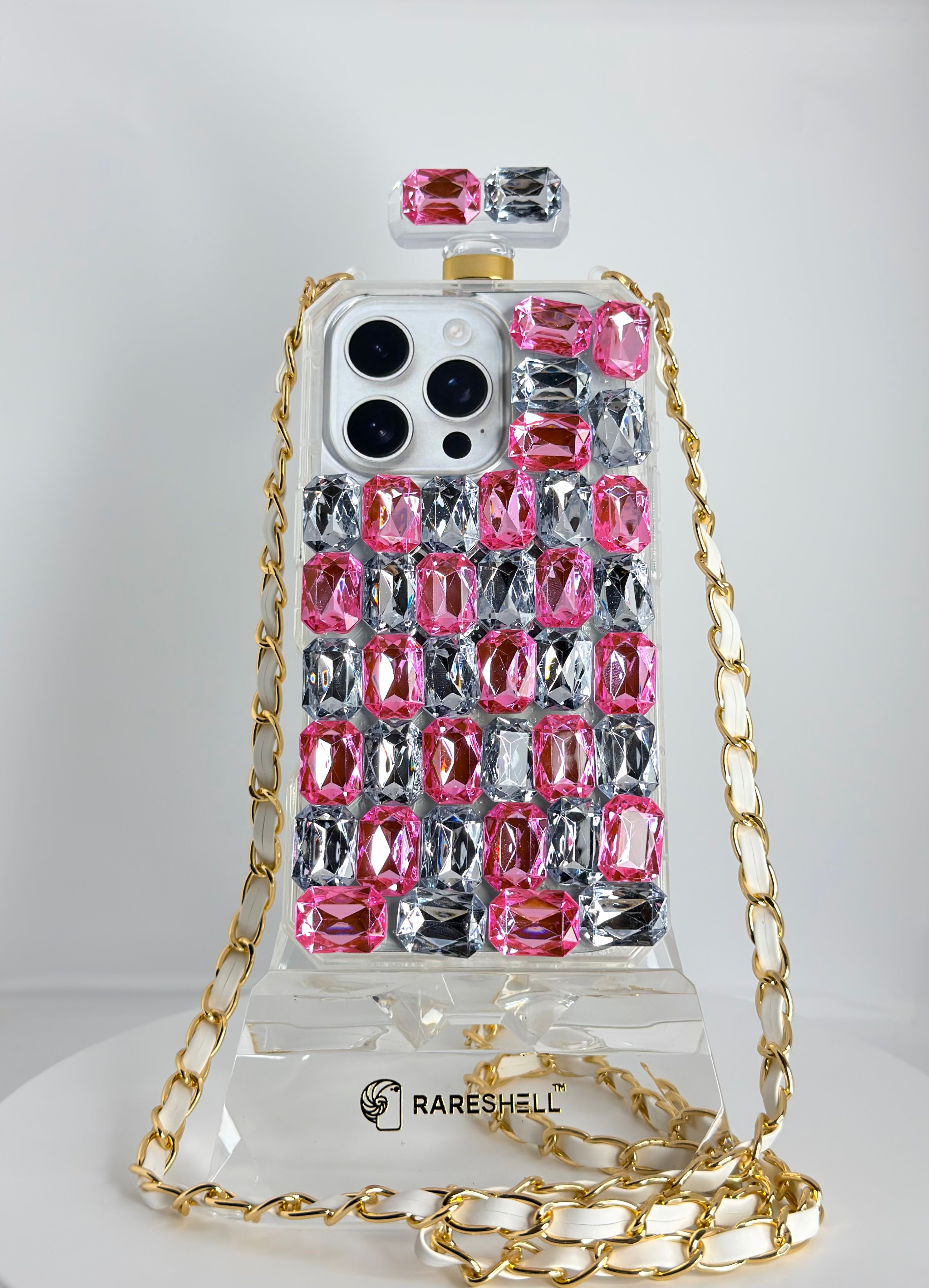 Crystal Luxe Chain Case – iPhone 16 Pro