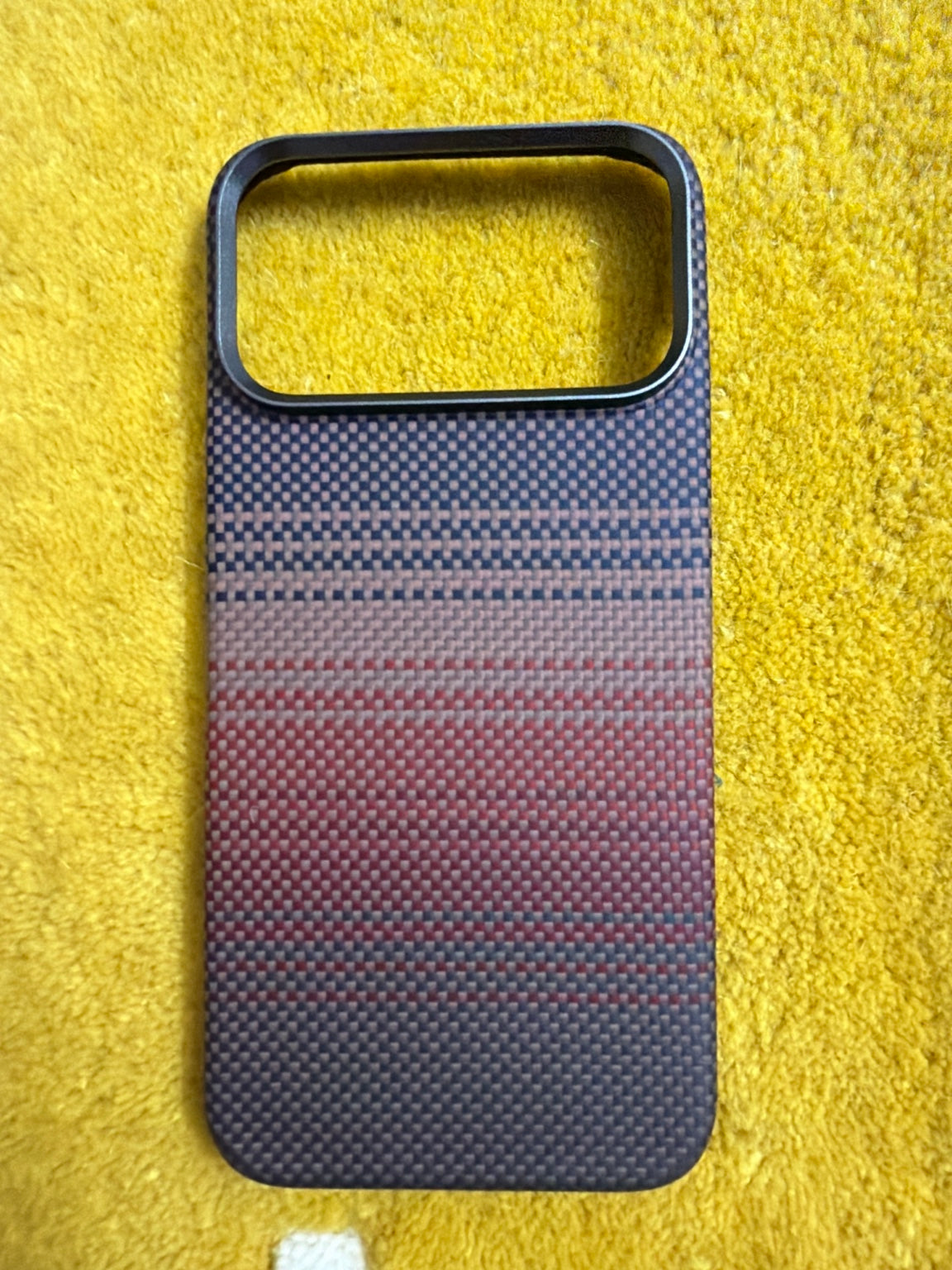 CarbonGrid Fiber MagSafe Case – iPhone 17 Pro Max