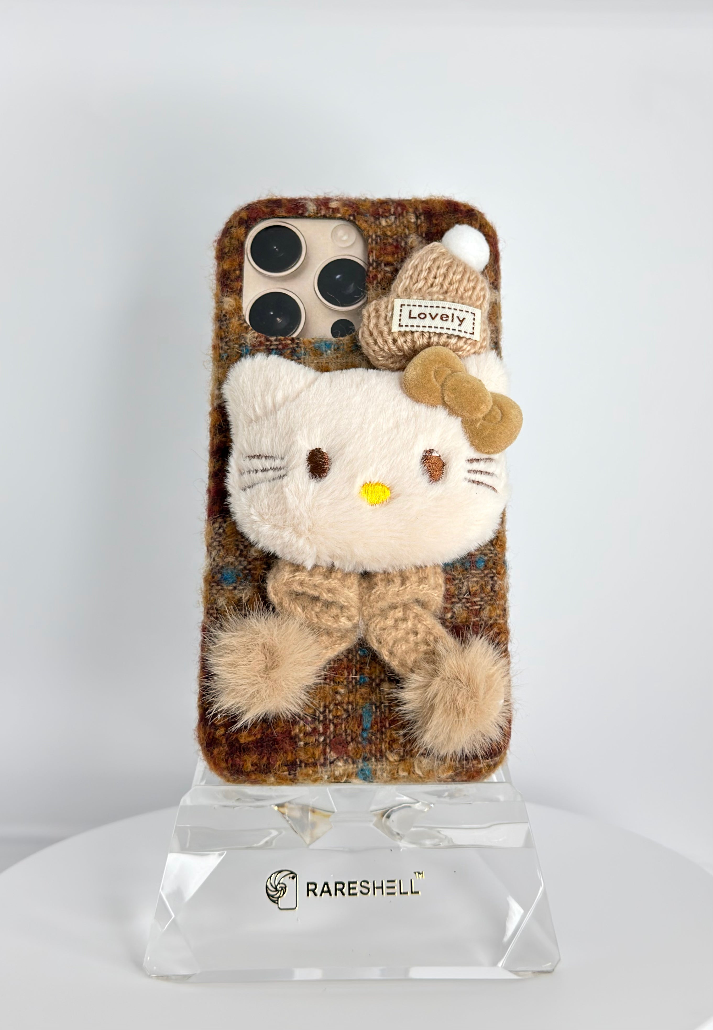 Cozy Charm Knit Case – iPhone 16 Pro Max