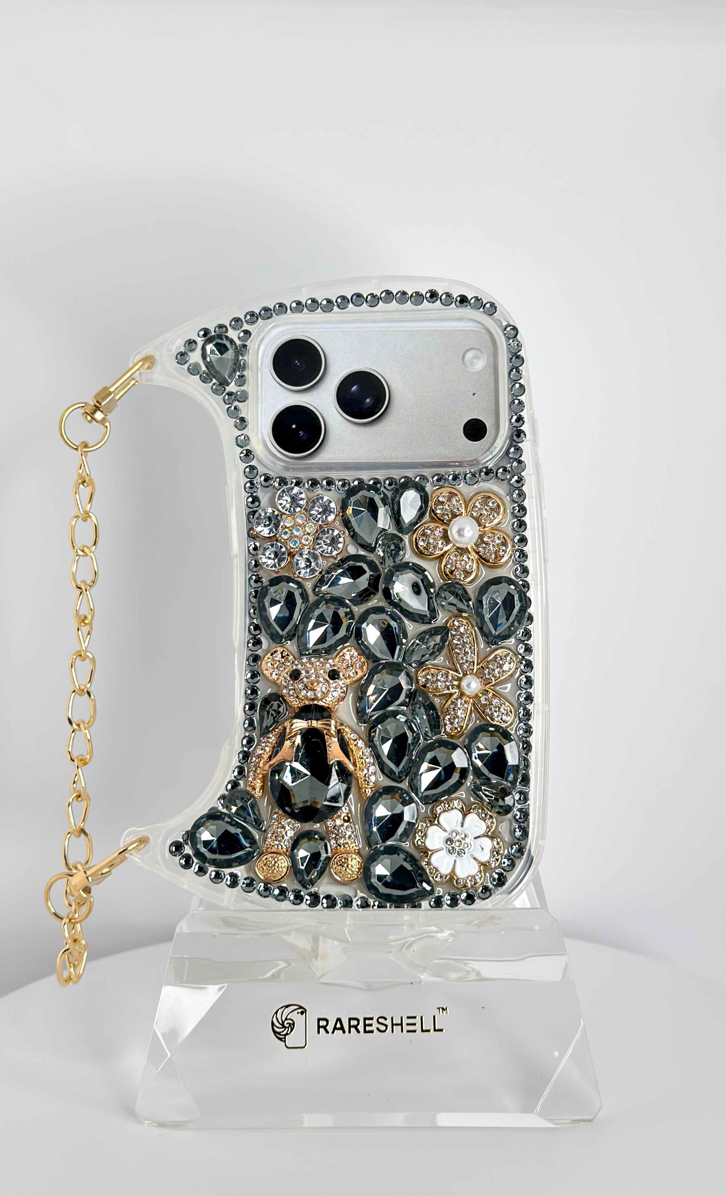 Noir Gem Chain Case – iPhone 17 Pro